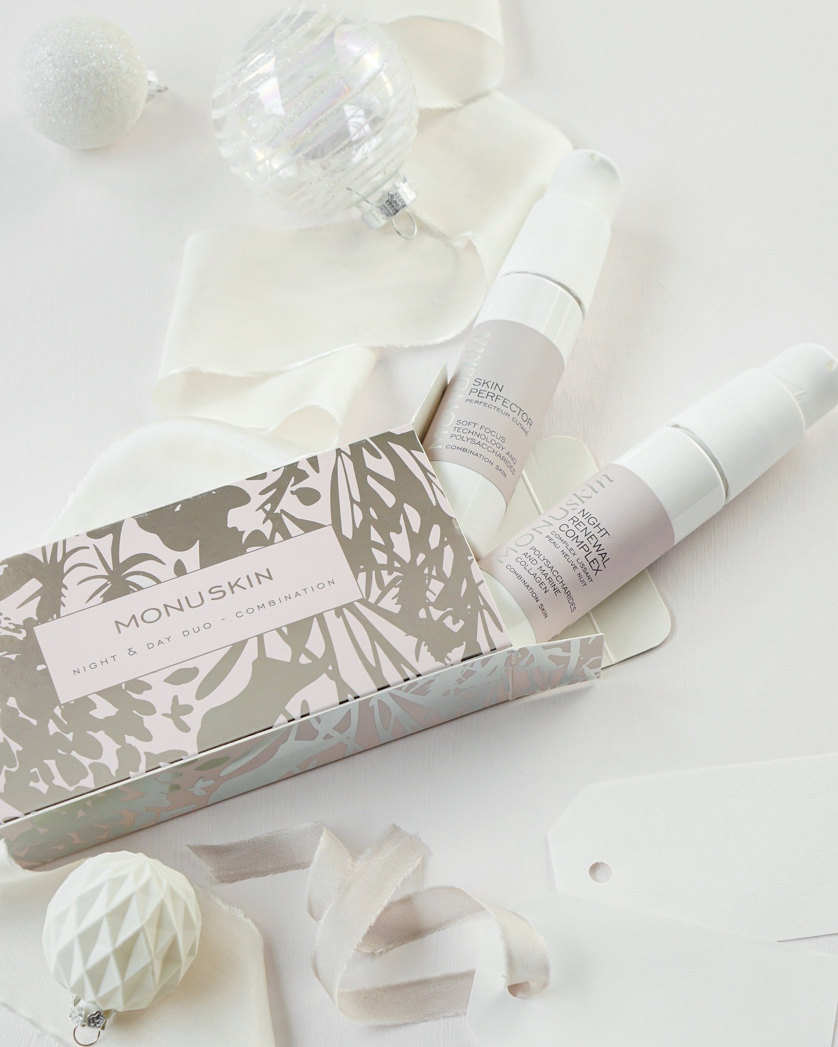 A perfectly balanced duo for normal and combination skin.
Skin Perfector refines, hydrates and instantly smooths, while Night Renewal Complex restores radiance and firmness overnight.
Together, they keep the complexion clear, energised and beautifull