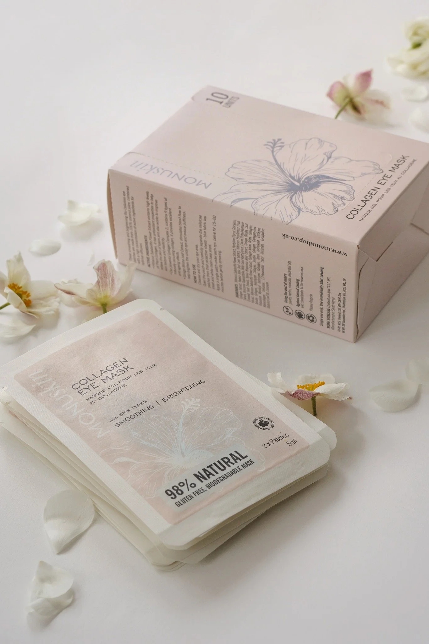 Our Collagen Eye Masks are designed to refresh and smooth the delicate eye area. Made from Bio-Cellulose derived from pure coconut juice, these beautifully soft patches sit comfortably against the skin, helping deliver a concentrated blend of active 