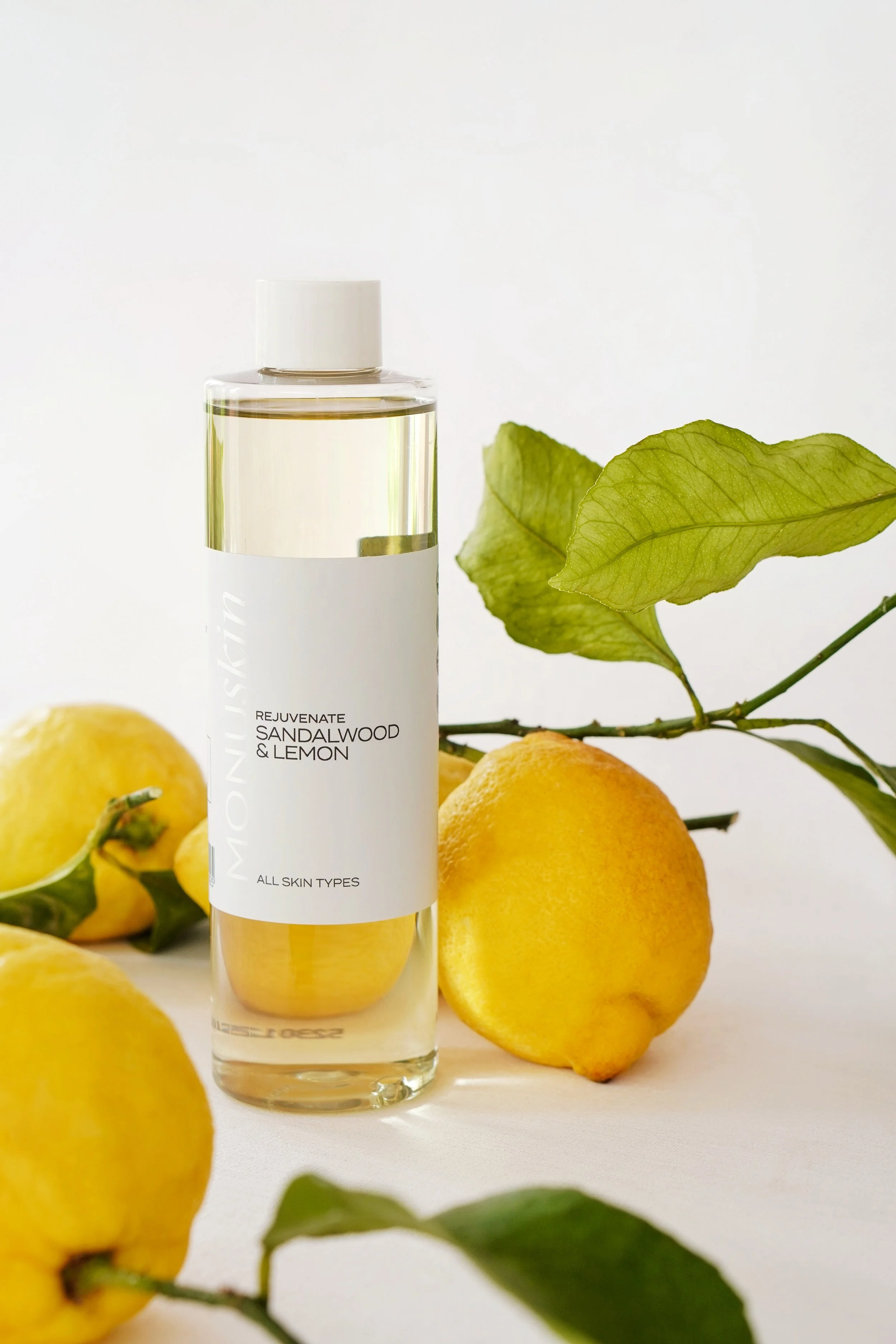 Sandalwood & Lemon Body Oil 300ml