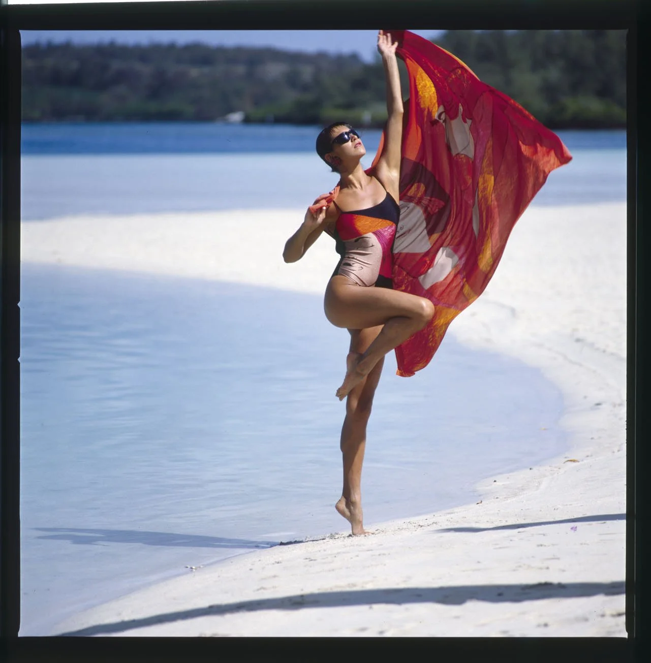 02490_29.LIFESTYLE IN FOTOGRAFIE VIDEO UND INTERNET_ALBA MODA DAY+NIGHT MAURITIUS II-1985_002_PA.jpg