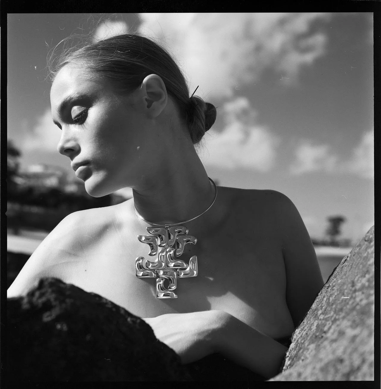 0817_26.DIOR JEWELRY_BEAUTY_COSMETICS_DIOR_015.tif NEGATIV_PA.jpg