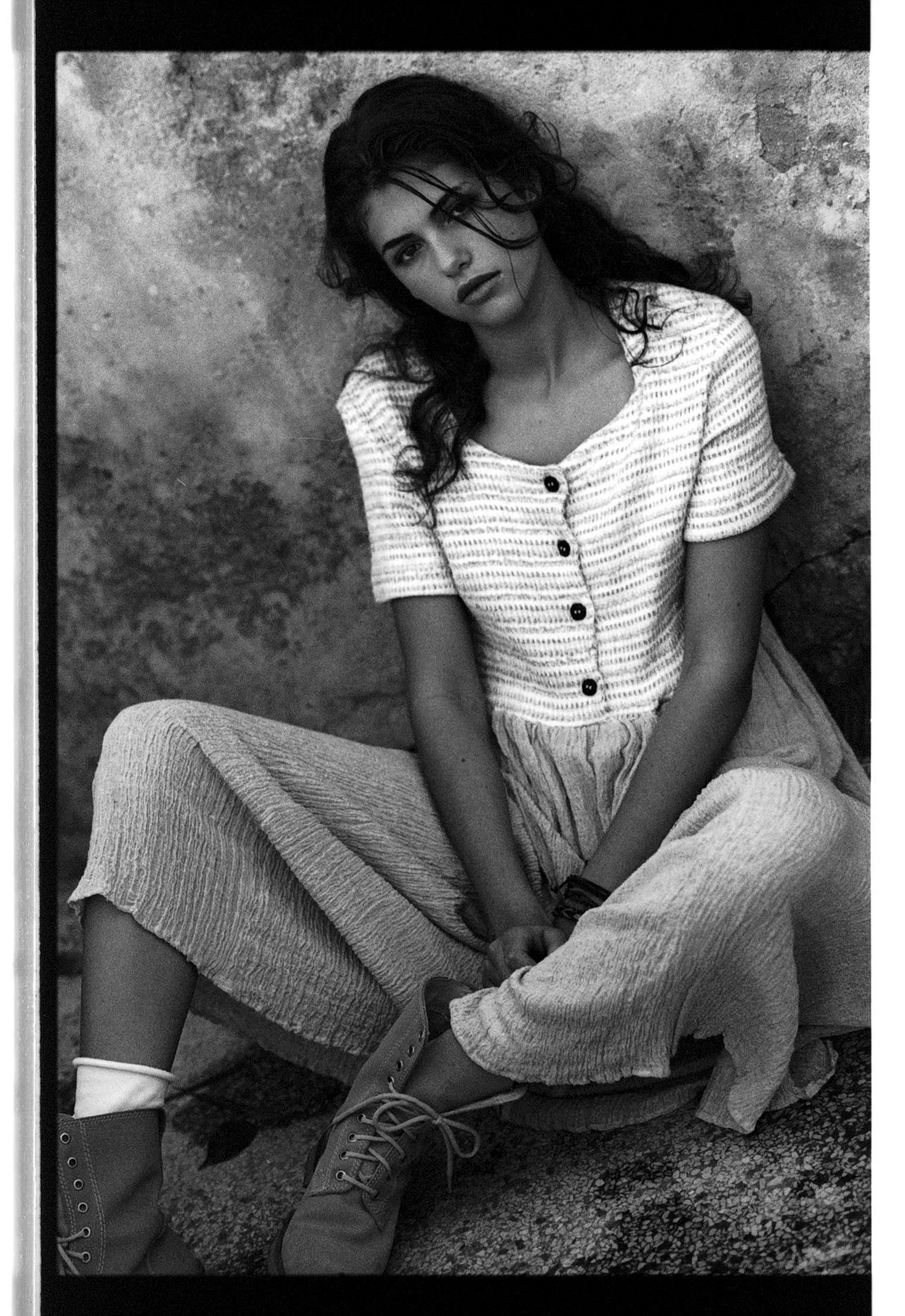 03265A_29.LIFESTYLE IN FOTOGRAFIE VIDEO UND INTERNET_KMT P03 YOUNG FASHION I-1995_020.tif VELVIAsw_PA.jpg