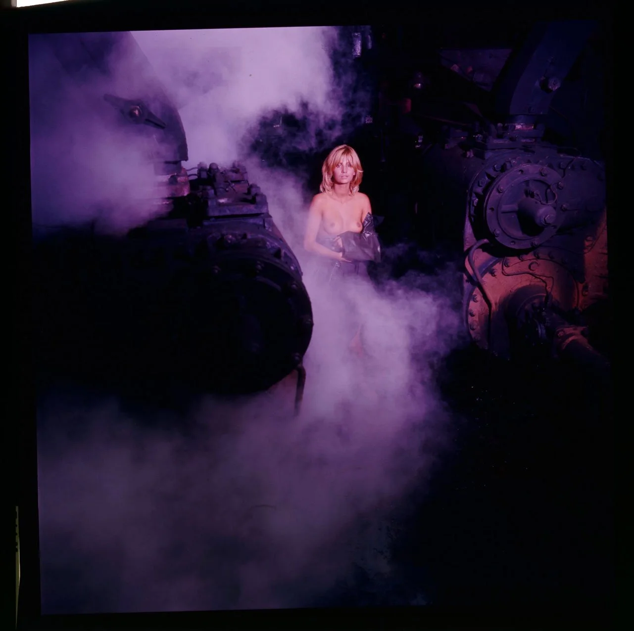 010A_31.Playboy_ Editorial (PETRA c.a. 1988)_014_PA.jpg