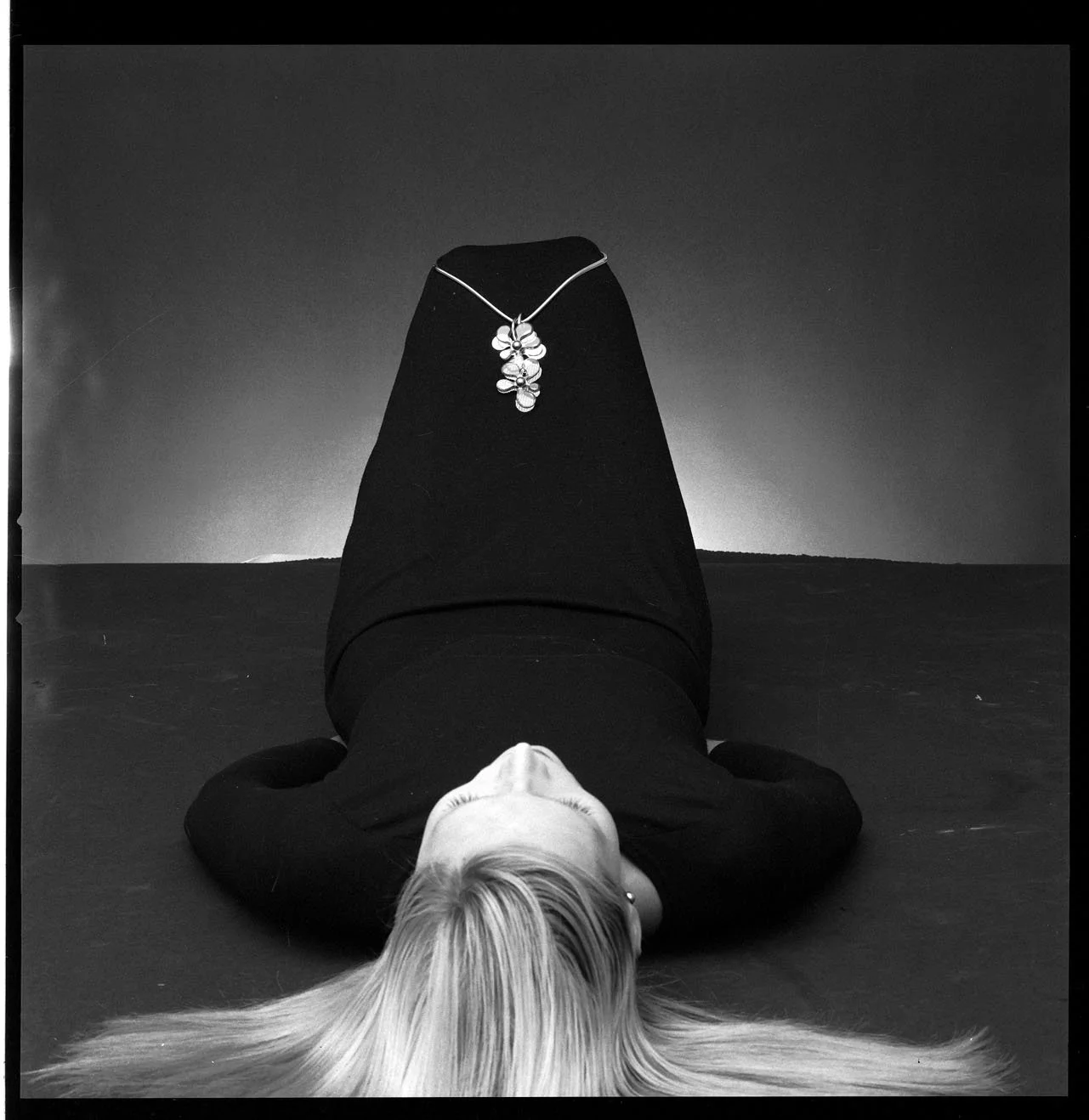 0157_26.DIOR JEWELRY_BEAUTY_COSMETICS_DIOR_005.tif NEGATIV_PA.jpg