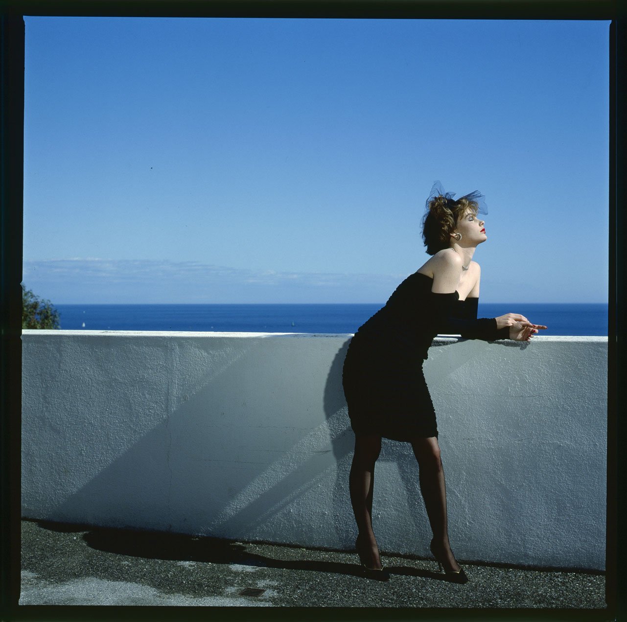 018_16.FASHION-LEVA-EDITORIAL 1984_001_PA.jpg