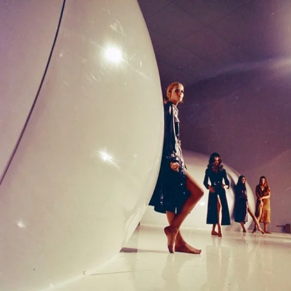 002_2.FASHION+IN+Expo-Design%2BFashion-Konzeptionen+%281969%29+%28NEGATIV%29_001+_PA.jpg (Kopie) (Kopie)