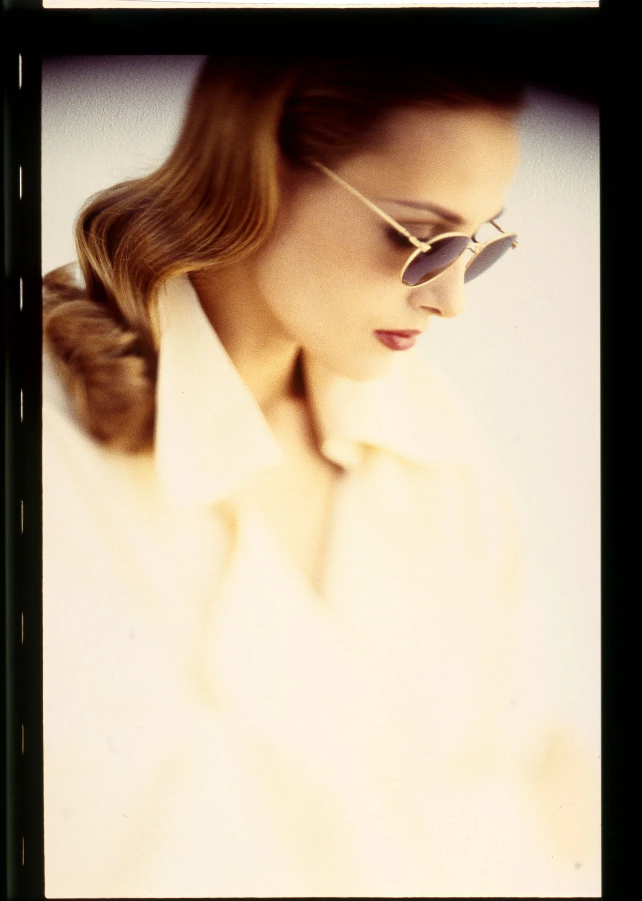 028_20.FASHION CAREN PFLEGER-AD-Kampagne-Editorial_I-1995_002_PA.jpg