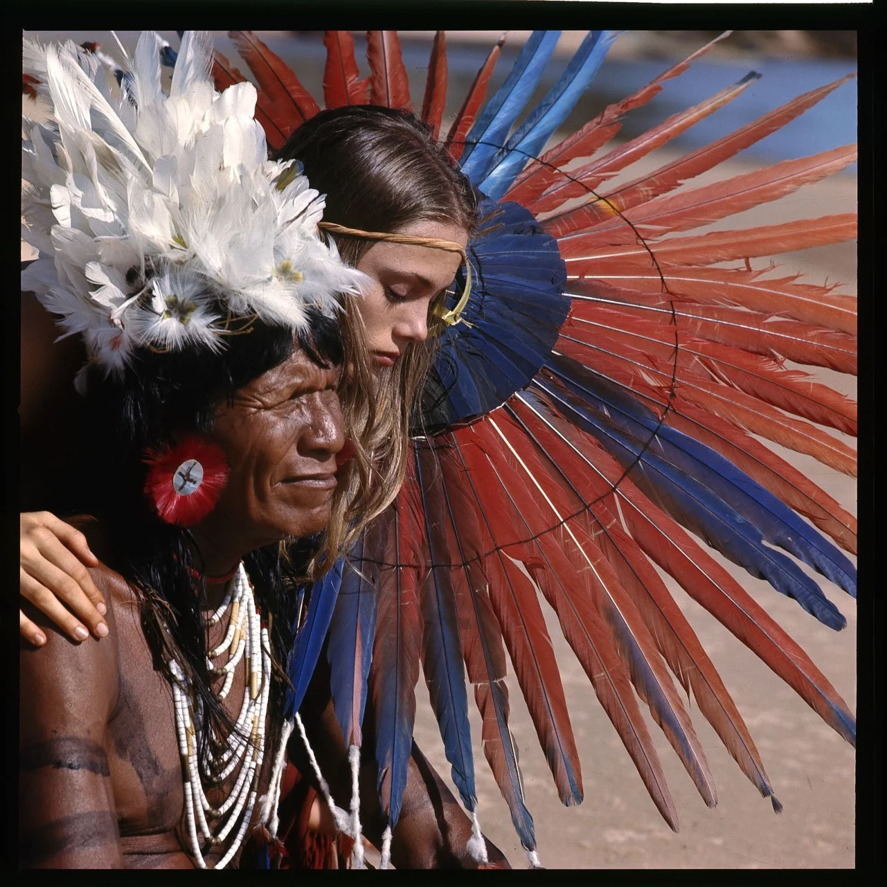 001_21.BRASIL_INDIOS_EDITORIAL_1971-74_021_PA.jpg