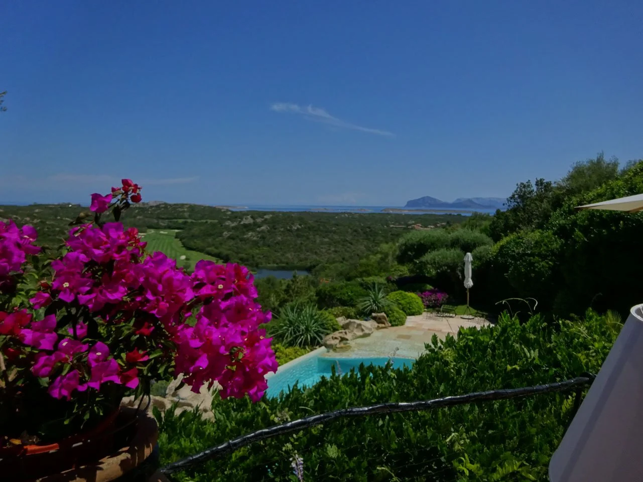 012_POOL_IL NIDO_002_PA.jpg