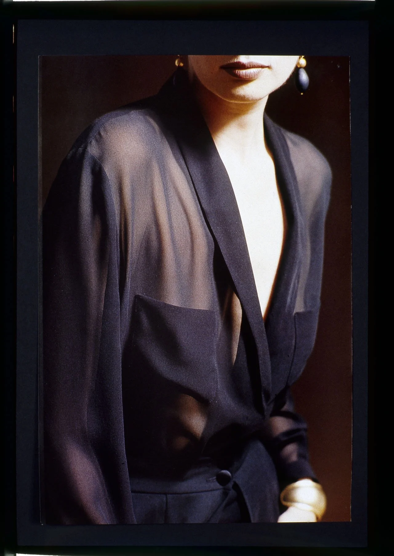 043_20.FASHION CAREN PFLEGER-AD-Kampagne-Editorial_PRINT'S_002_PA.jpg