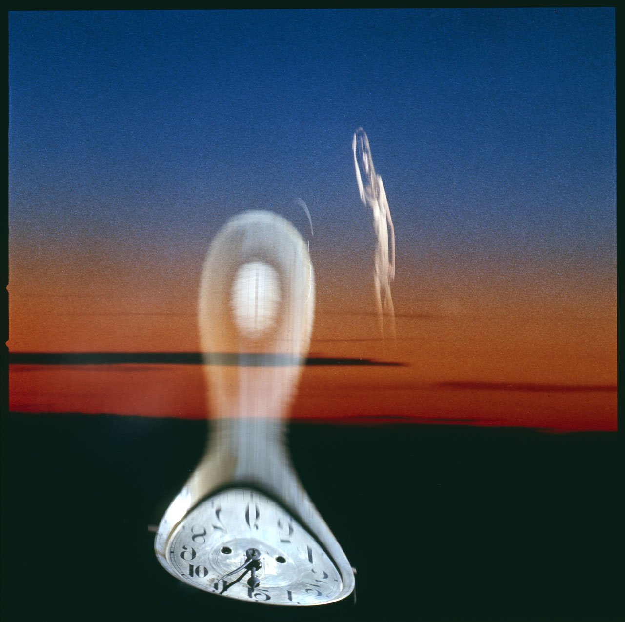 013_6.MAGIC VISION_EDITORIAL 002 _PA.jpg