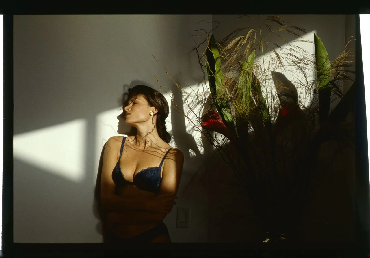 0184_32.BODY_LOOK+LINGERIE_MADELEINE_(KIRSTEN ALLEN)_001_PA.jpg