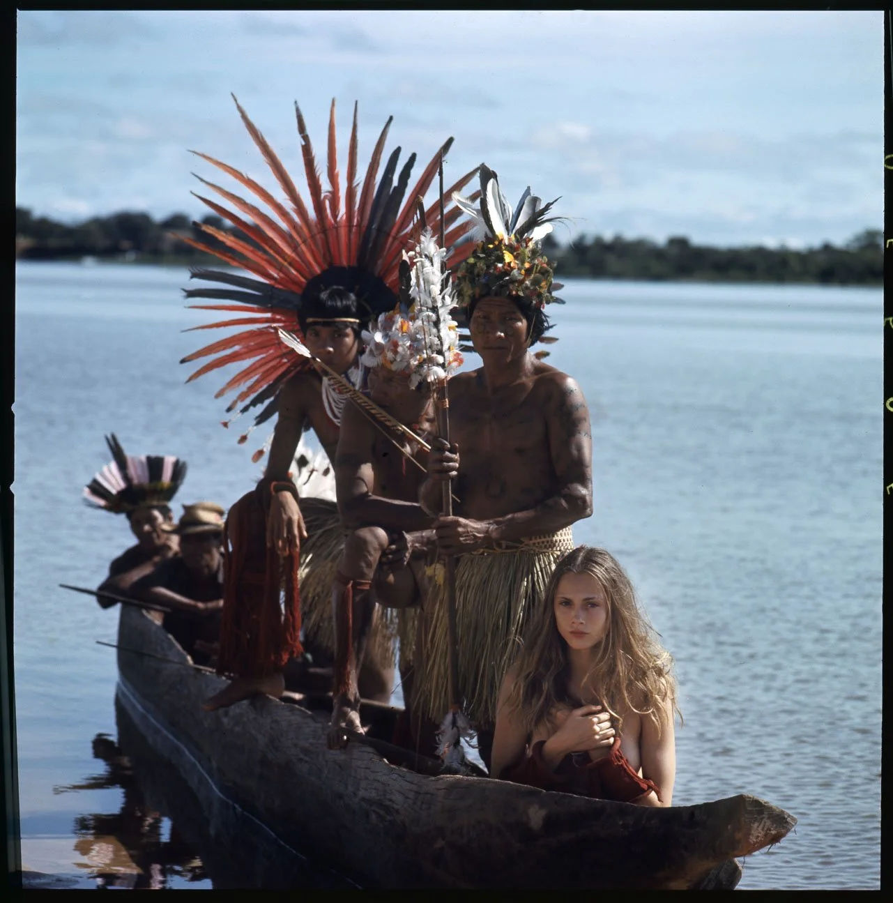 002_21.BRASIL_INDIOS_EDITORIAL_003_******HL1_PA.jpg