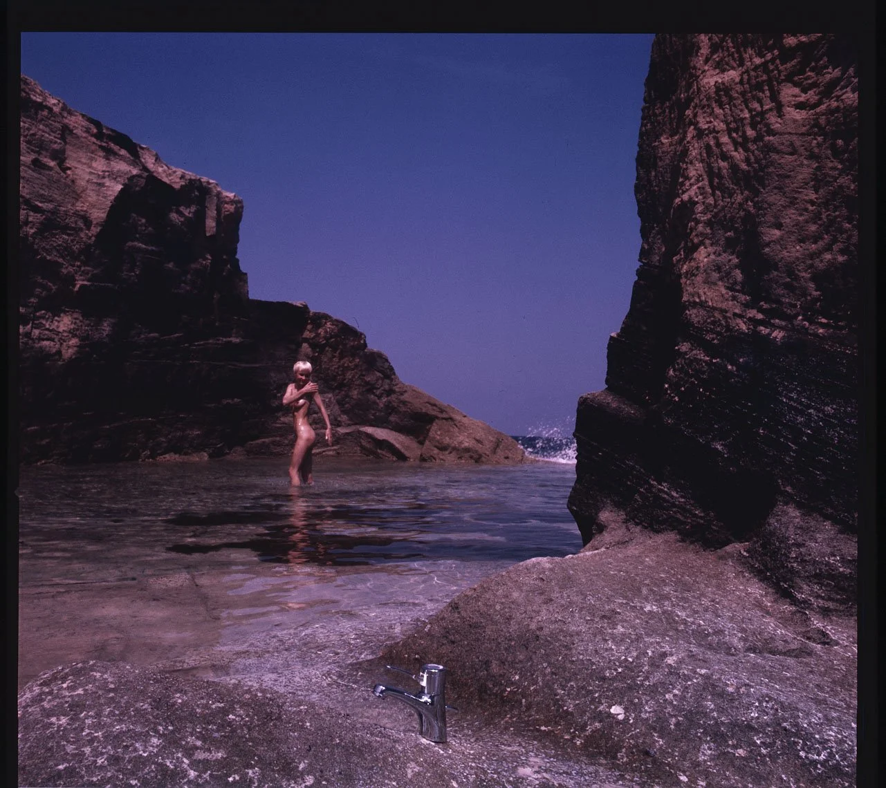 001_11.LANDSCAPE EDITORIAL_(GROHE 1972) _020_PA.jpg