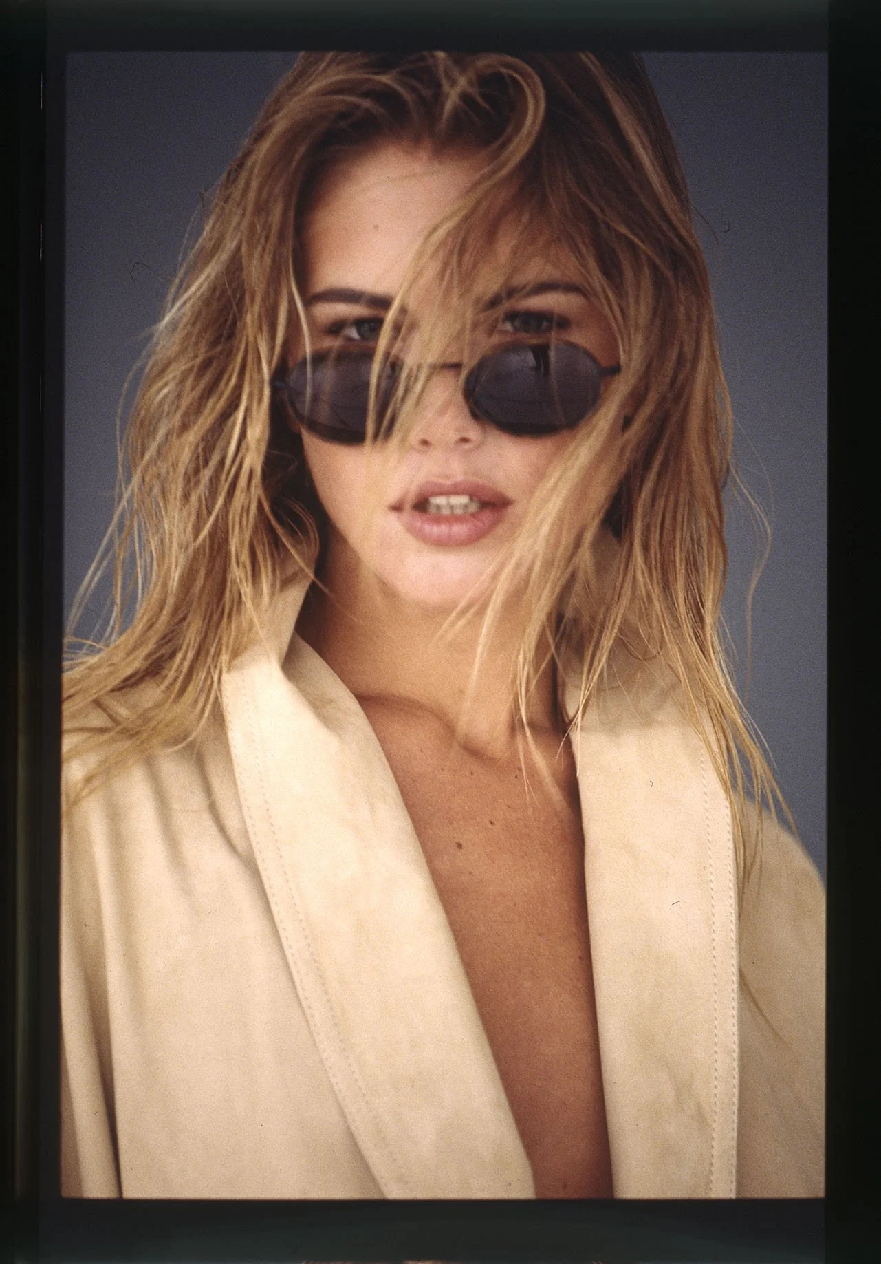 047_20.FASHION CAREN PFLEGER-AD-Kampagne-Editorial_II-1994_(VALERIA MAZZA)_006_PA.jpg