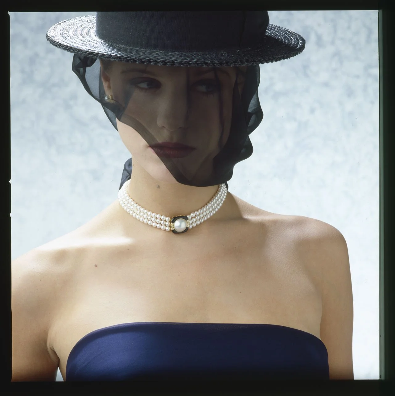 059A_26.DIOR JEWELRY_BEAUTY_COSMETICS_DIOR 1983_002_PA.jpg