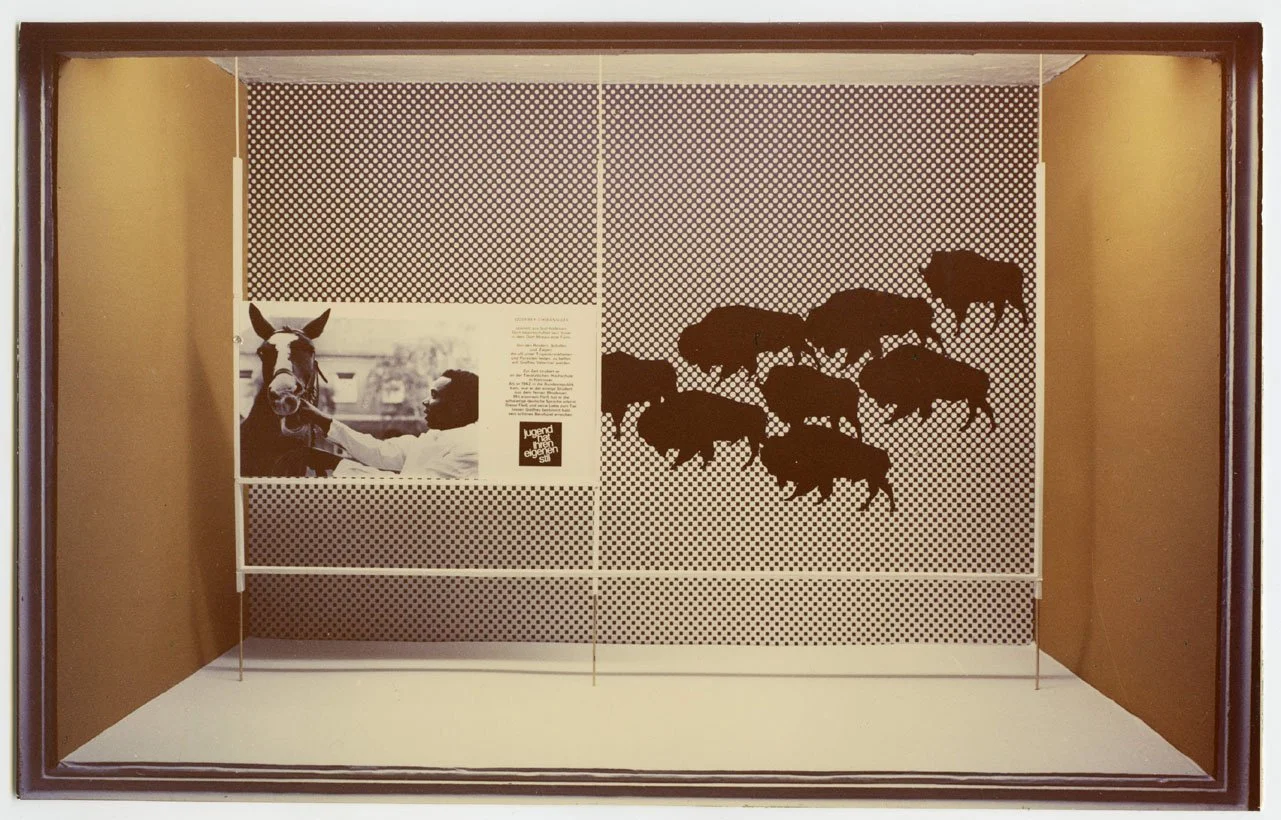 003_Karstadt_Displays_Jugend_005_PA.jpg