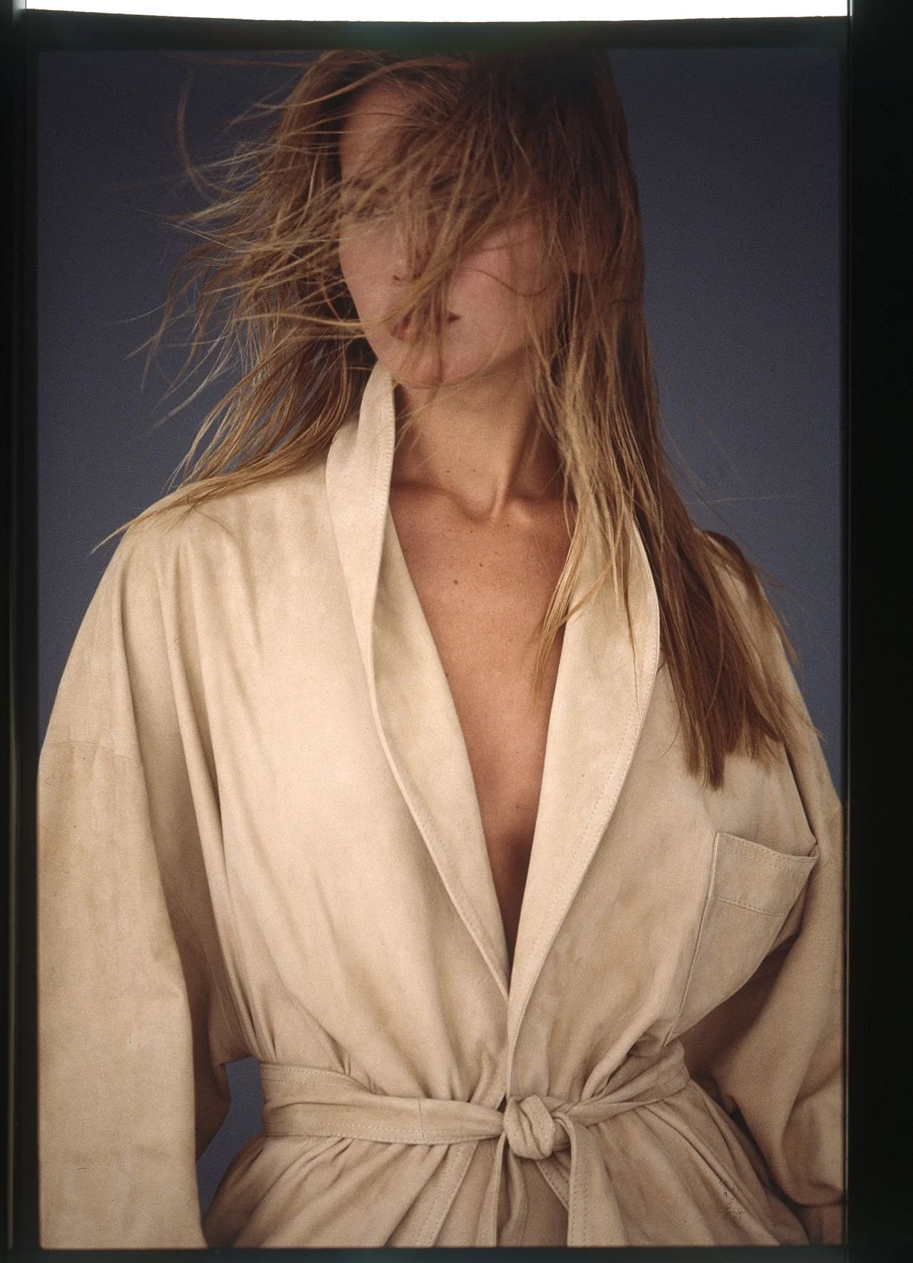 047_20.FASHION CAREN PFLEGER-AD-Kampagne-Editorial_II-1994_(VALERIA MAZZA)_002_PA.jpg
