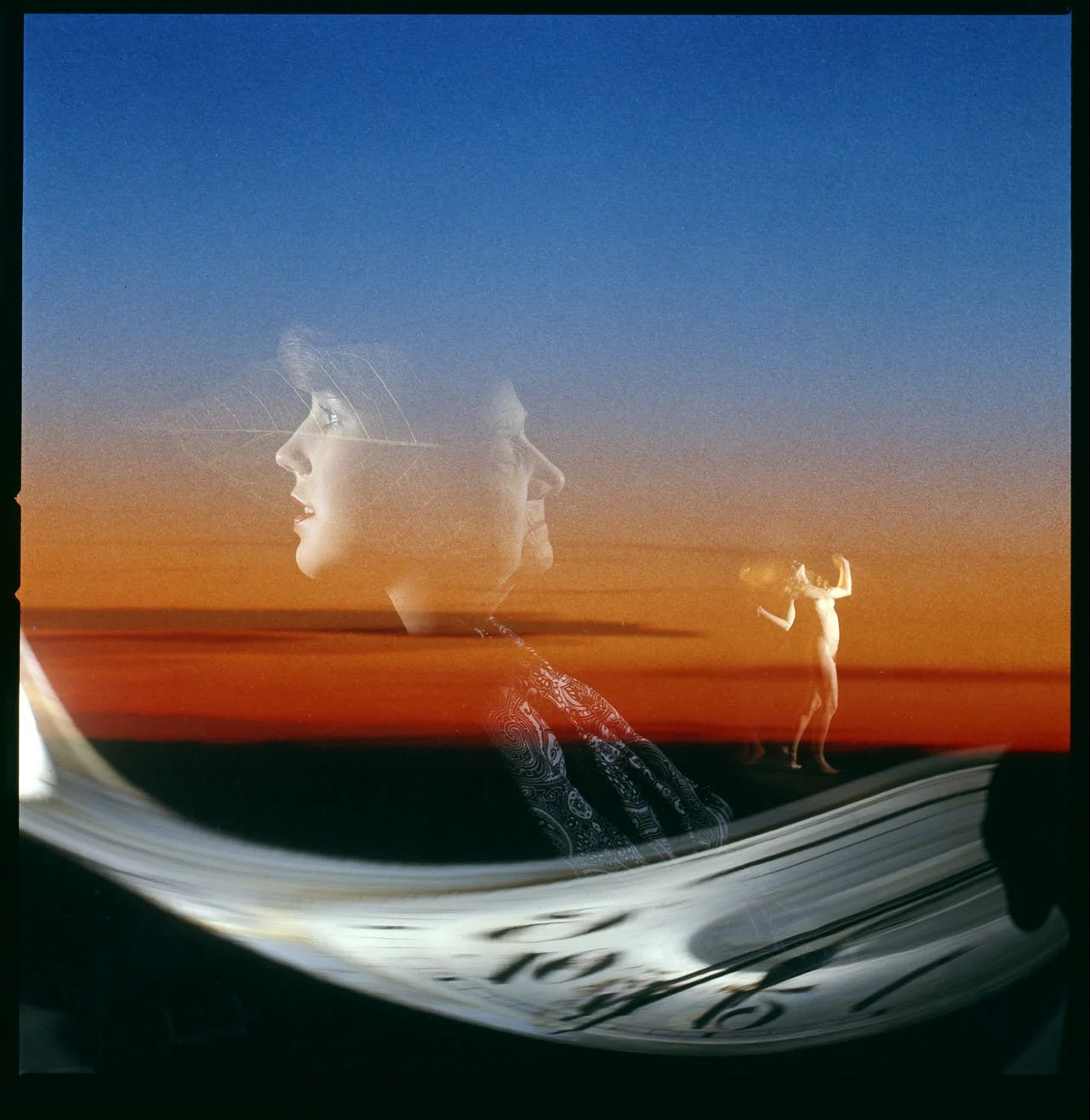 013_6.MAGIC VISION_EDITORIAL 001_PA.jpg