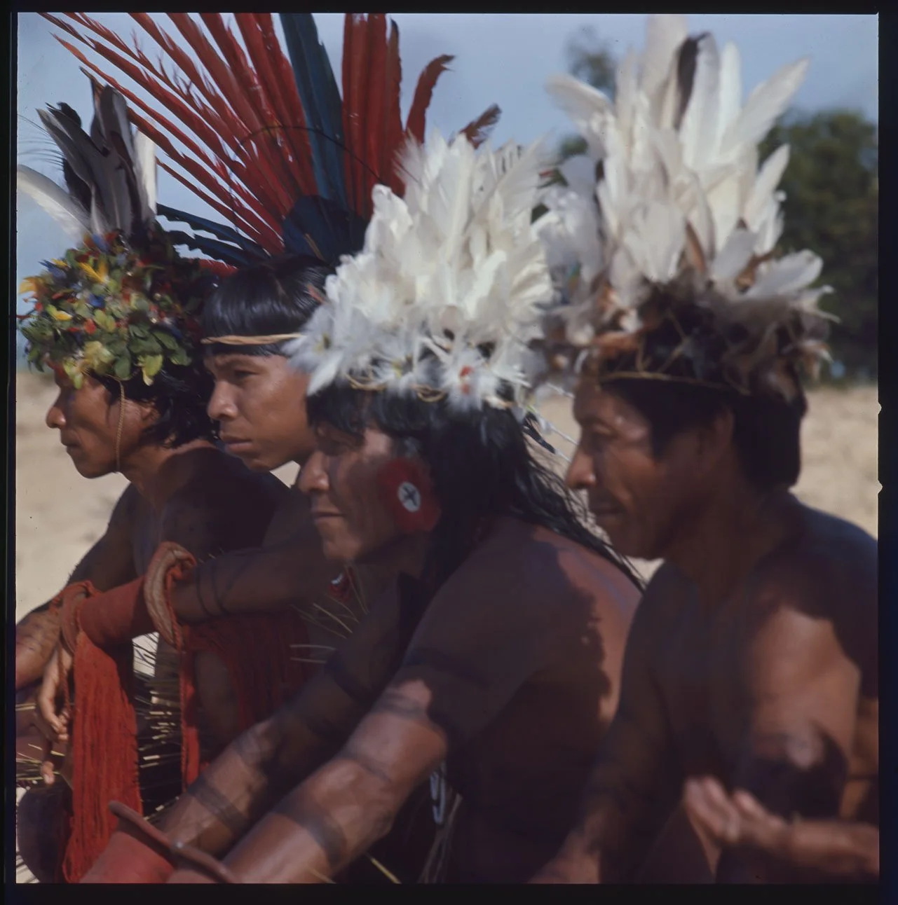 001_21.BRASIL_INDIOS_EDITORIAL_002G_PA.jpg
