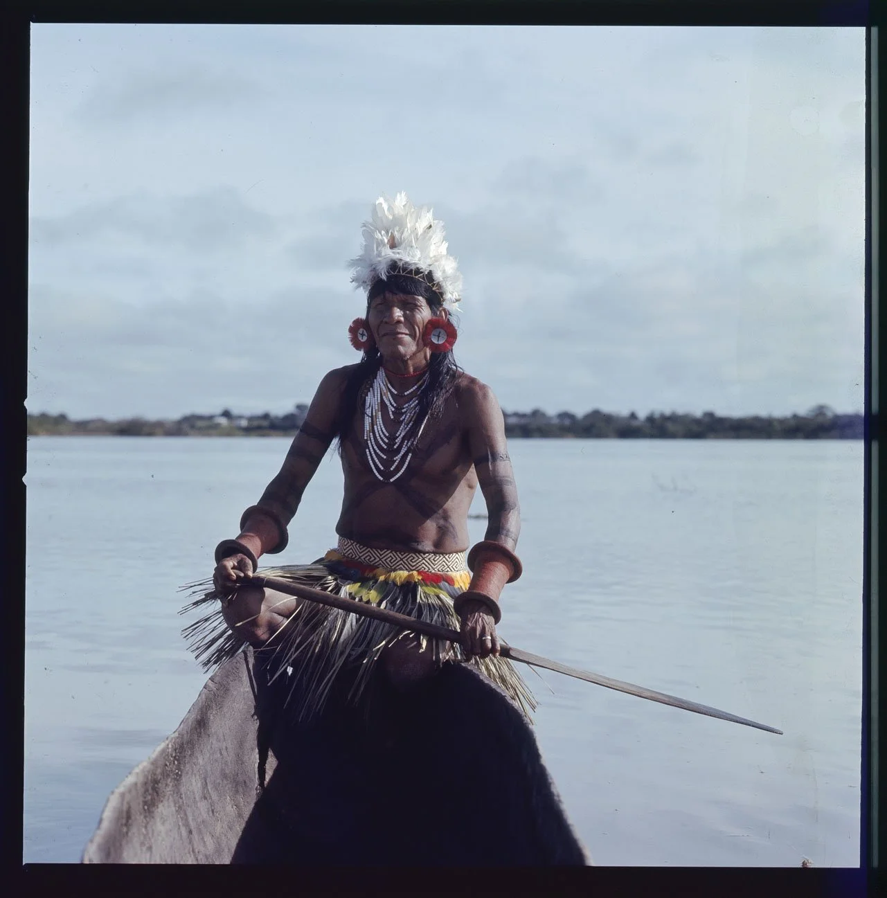 002_21.BRASIL_INDIOS_EDITORIAL_013_PA.jpg