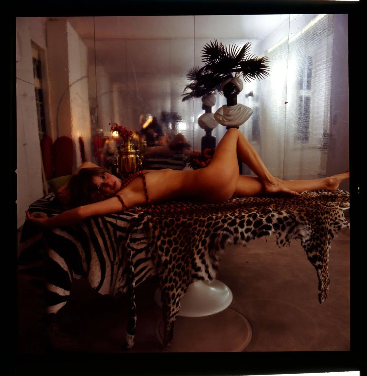 011_31.Playboy_Editorial_(SILVIE WINTER)_005******_PA.jpg