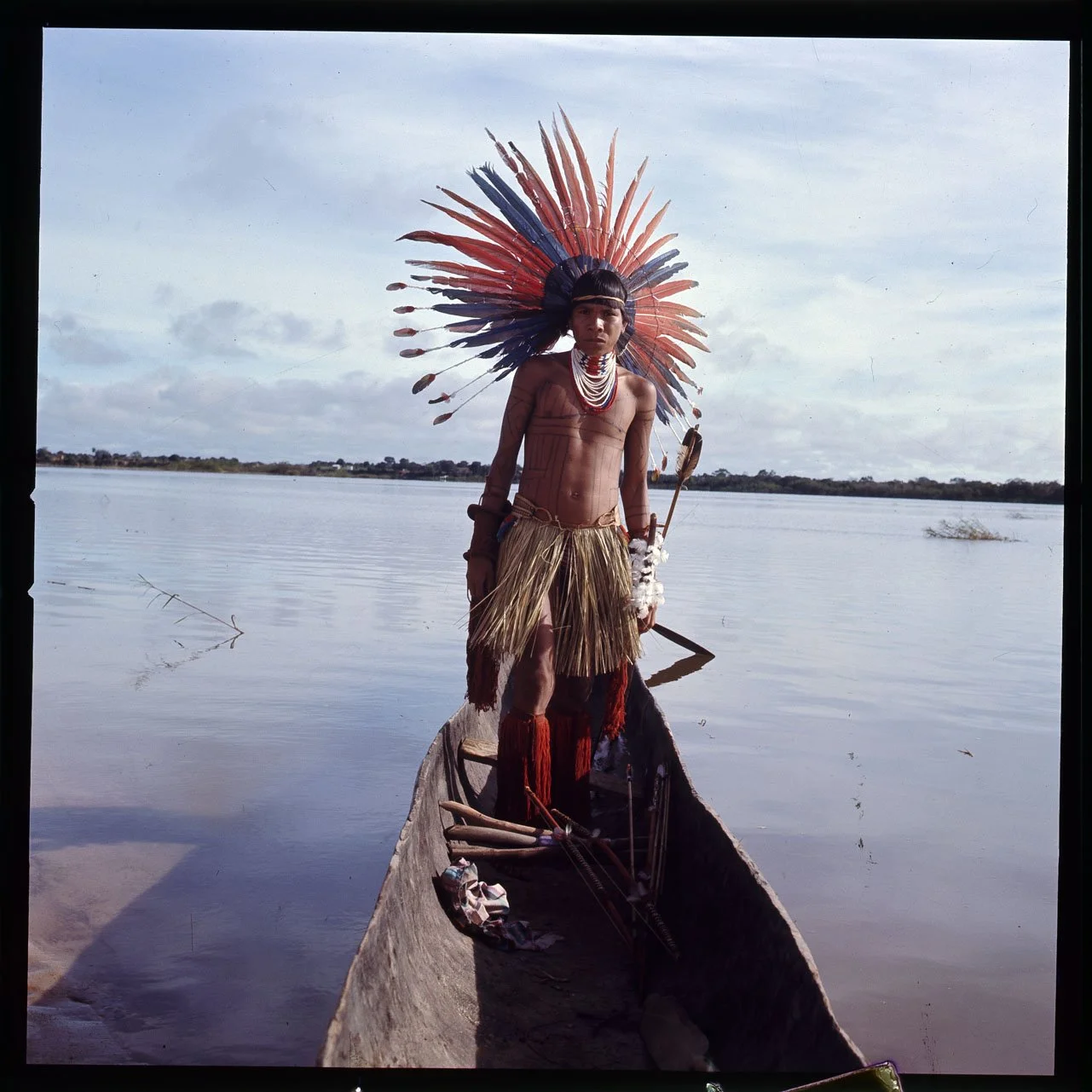 002_21.BRASIL_INDIOS_EDITORIAL_012_PA.jpg