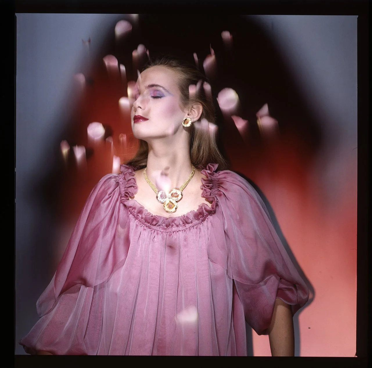 0587_26.DIOR JEWELRY_BEAUTY_COSMETICS_DIOR_ 001_PA.jpg
