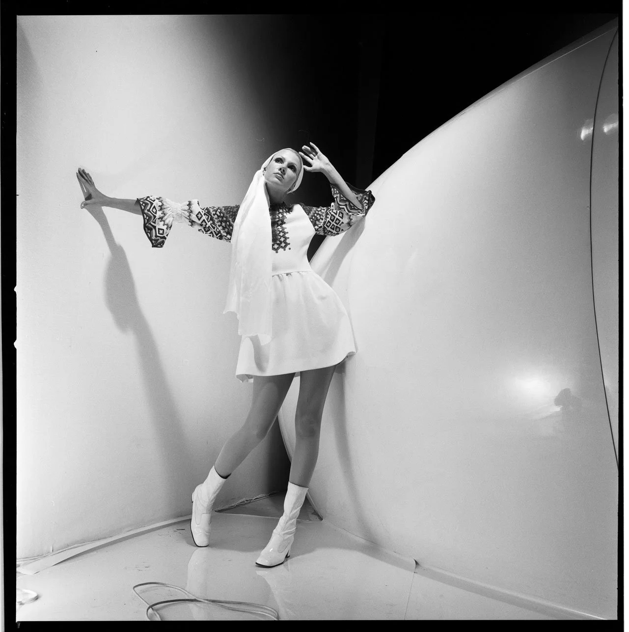 006_2.FASHION IN Expo-Design+Fashion-Konzeptionen (POURELLE 1969)_NEGATIV_003 _PA.jpg