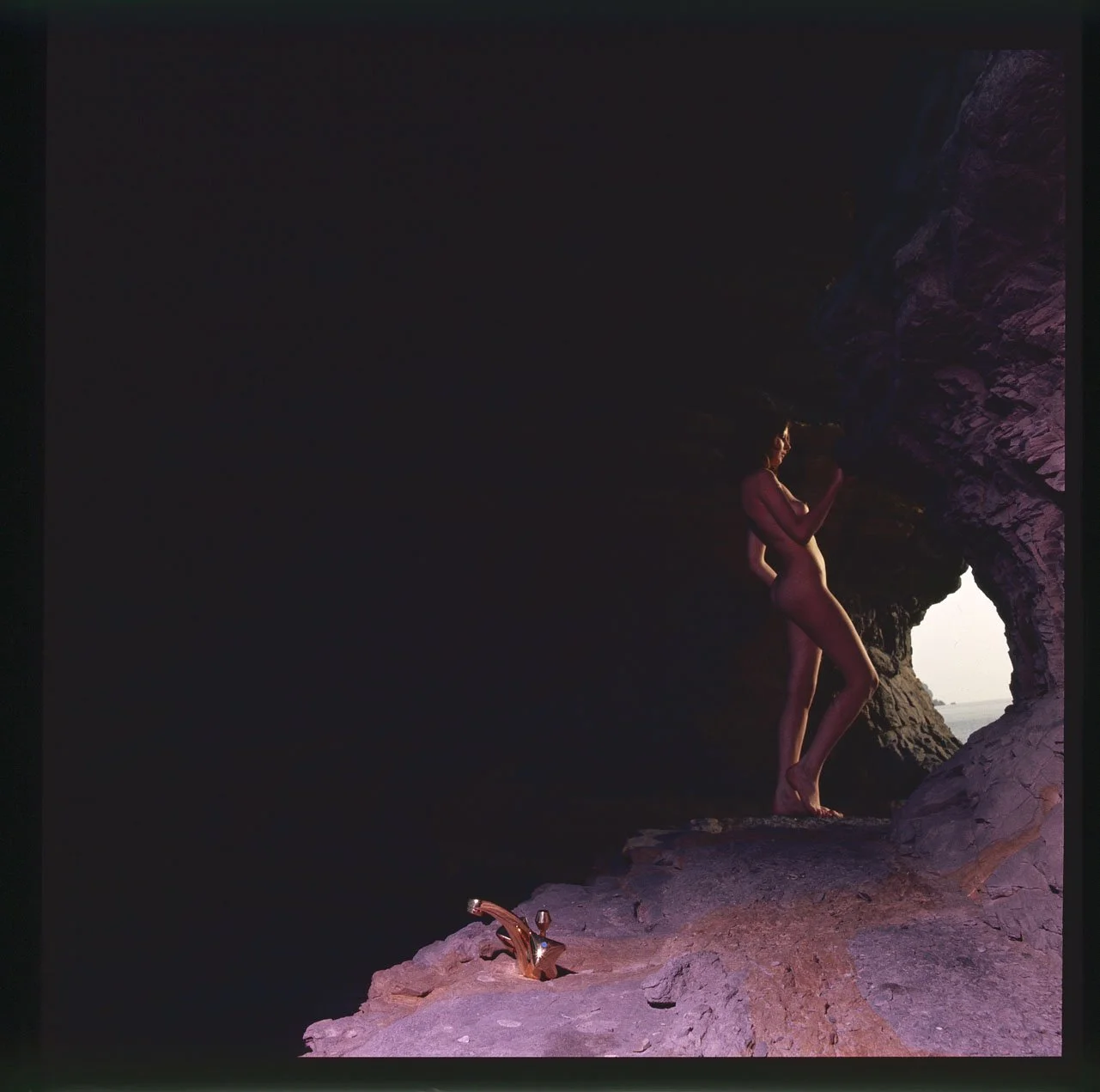 001_11.LANDSCAPE EDITORIAL_(GROHE 1972) _012_PA.jpg