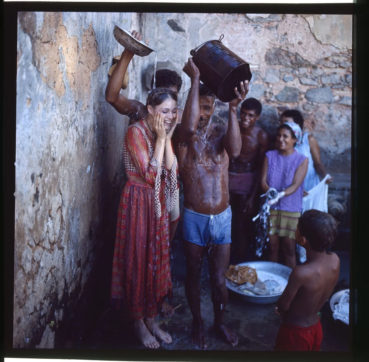003_30.BRASIL_STREET-CHILDREN_EDITORIAL_005_PA.jpg