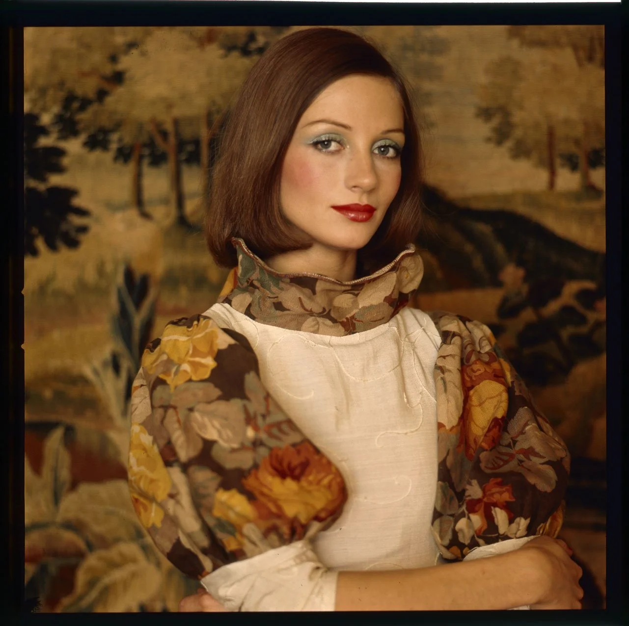 0621_26.DIOR JEWELRY_BEAUTY_COSMETICS_DIOR 1974-1976_(INGMARIE LAMY)_001_PA.jpg