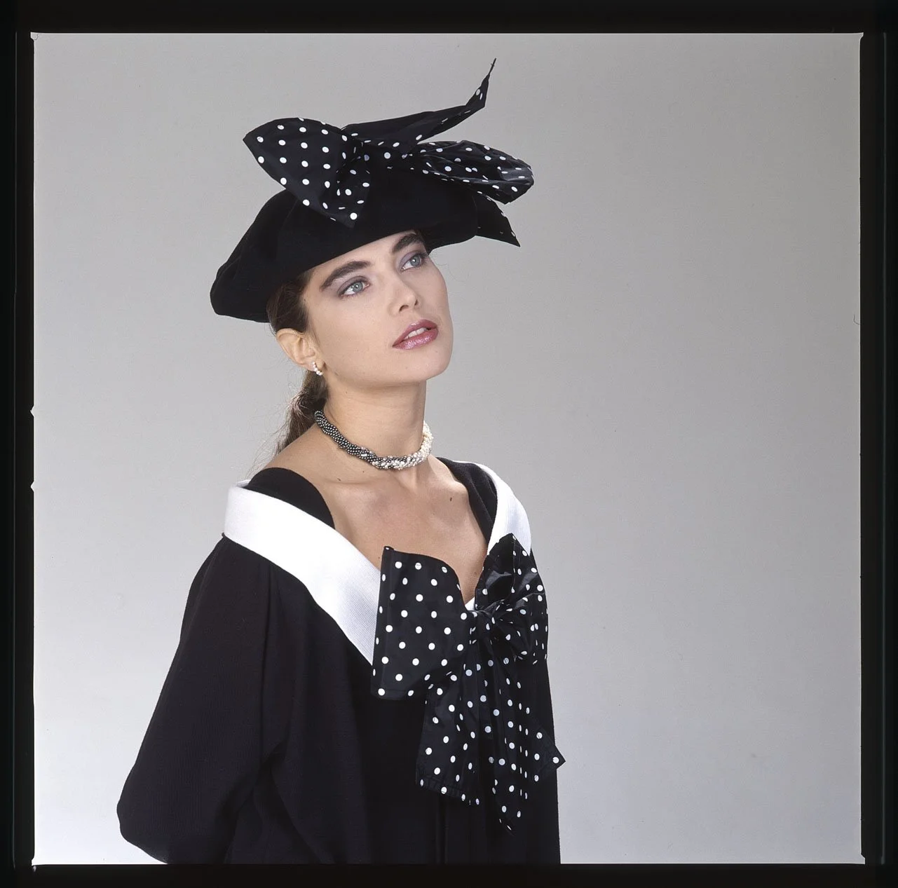 0778_26.DIOR JEWELRY_BEAUTY_COSMETICS_DIOR 1986_001_PA.jpg