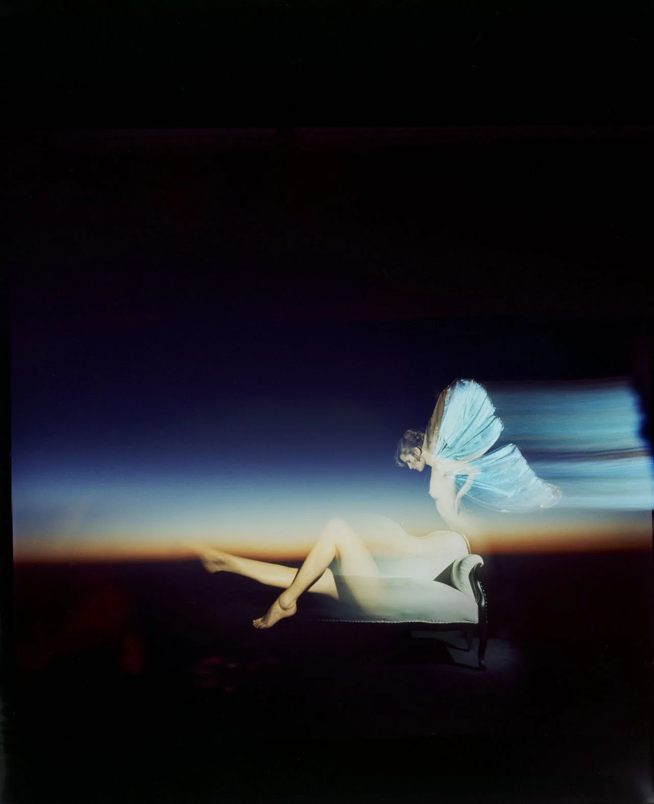 001_6.MAGIC VISION_EDITORIAL 007A.tif RETUSCHRIET_PA.jpg
