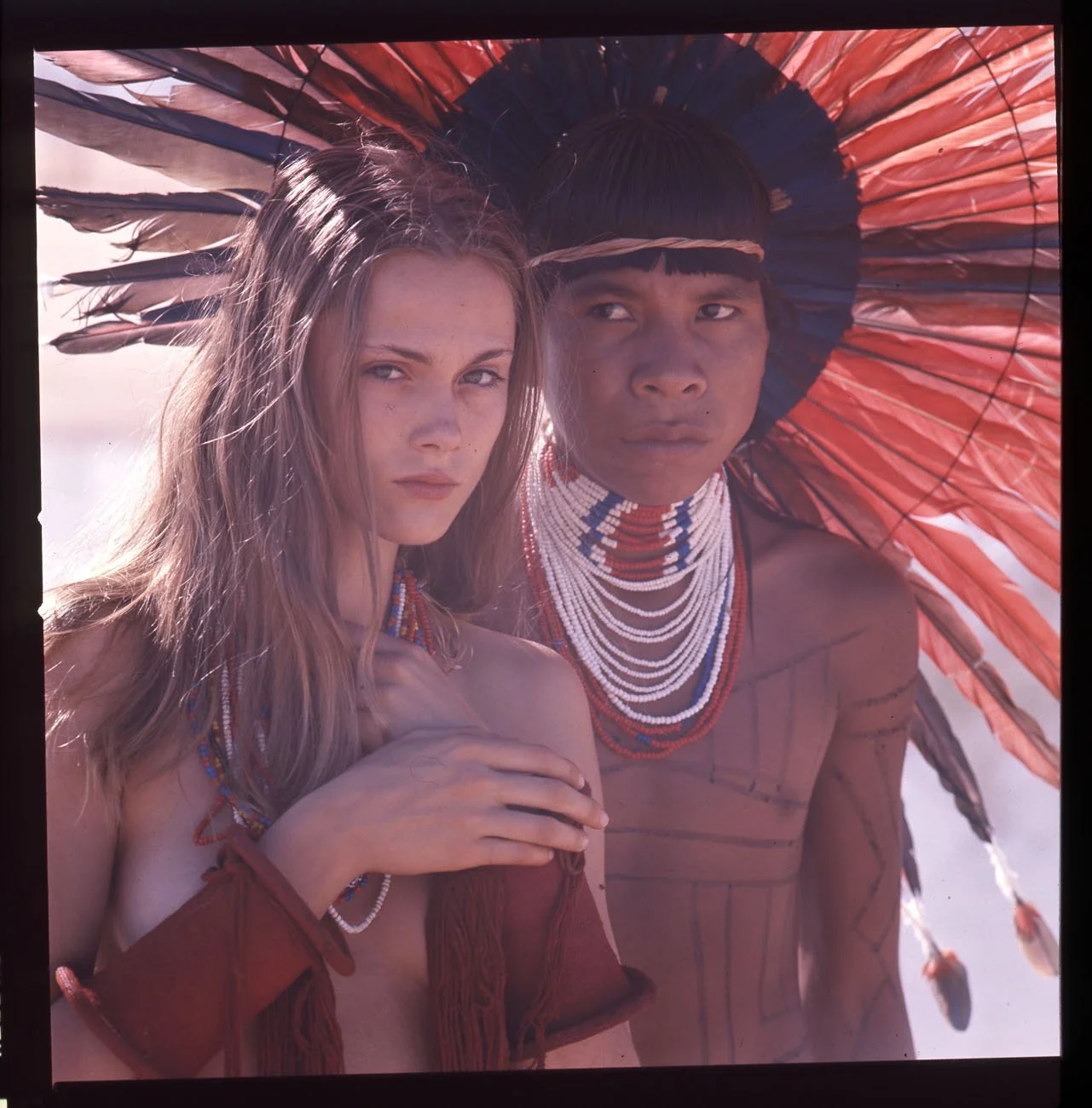001_21.BRASIL_INDIOS_EDITORIAL_1971-74_020_PA.jpg