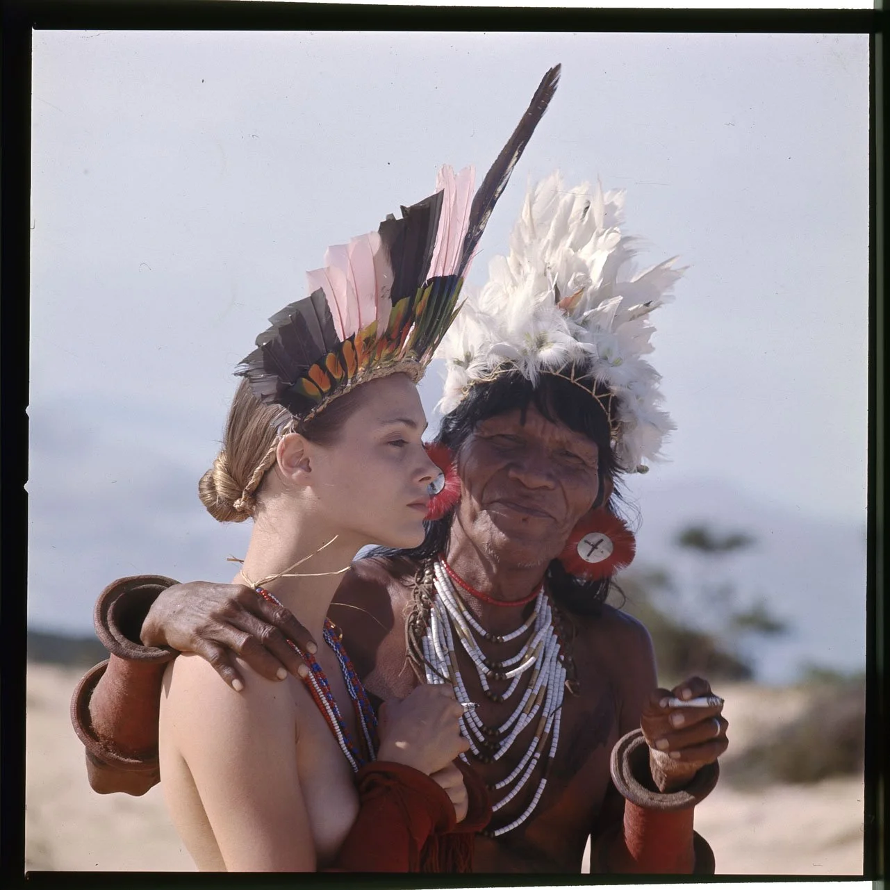 001_21.BRASIL_INDIOS_EDITORIAL_1971-74_032_PA.jpg