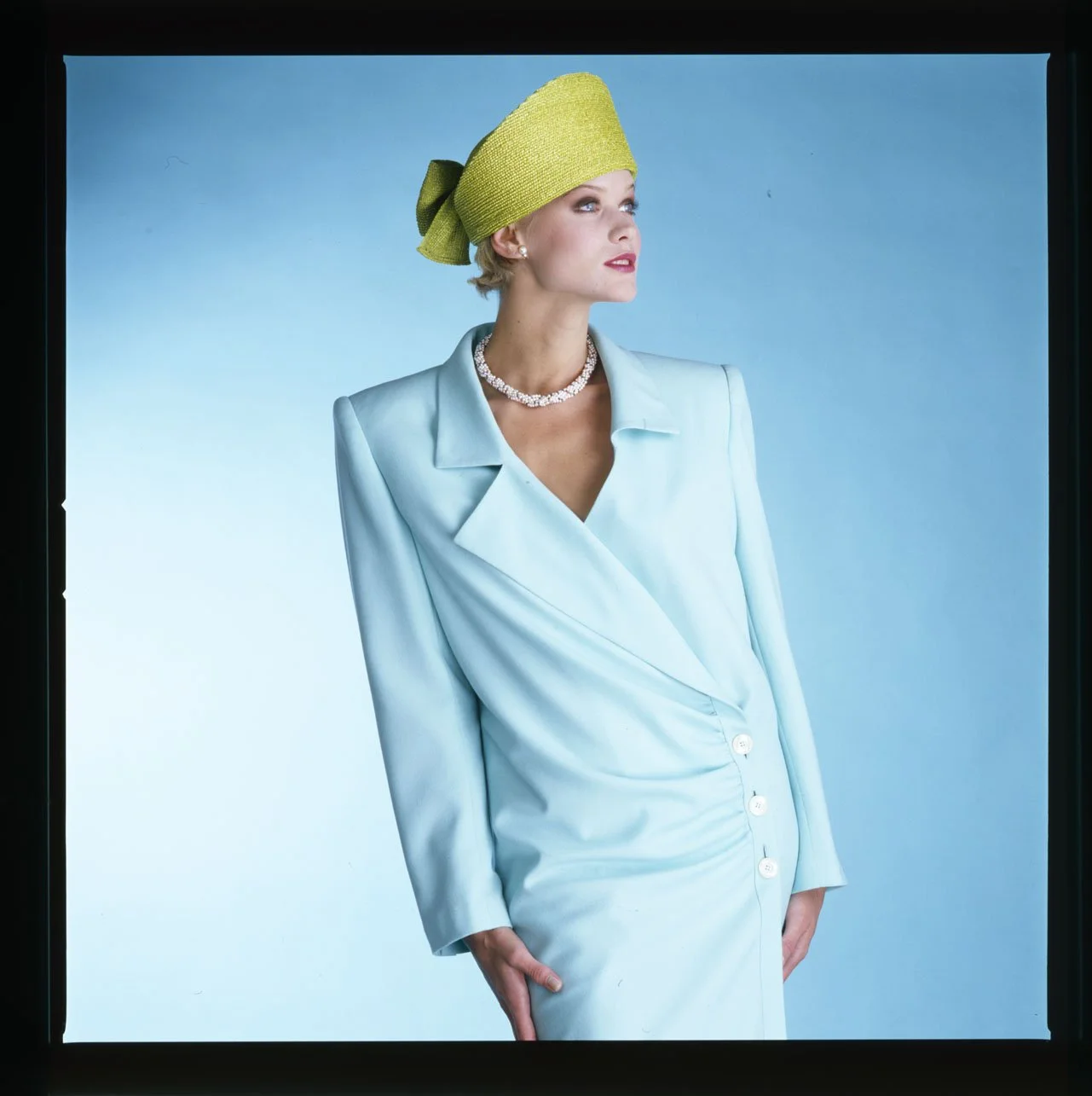 067_26.DIOR JEWELRY_BEAUTY_COSMETICS_DIOR 1984_001_PA.jpg