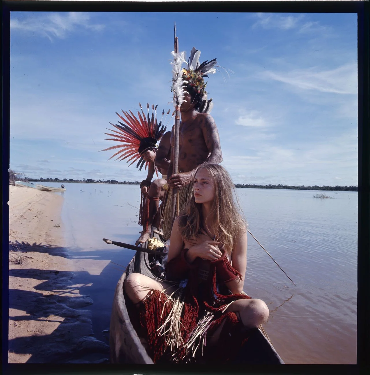002_21.BRASIL_INDIOS_EDITORIAL_021_PA.jpg