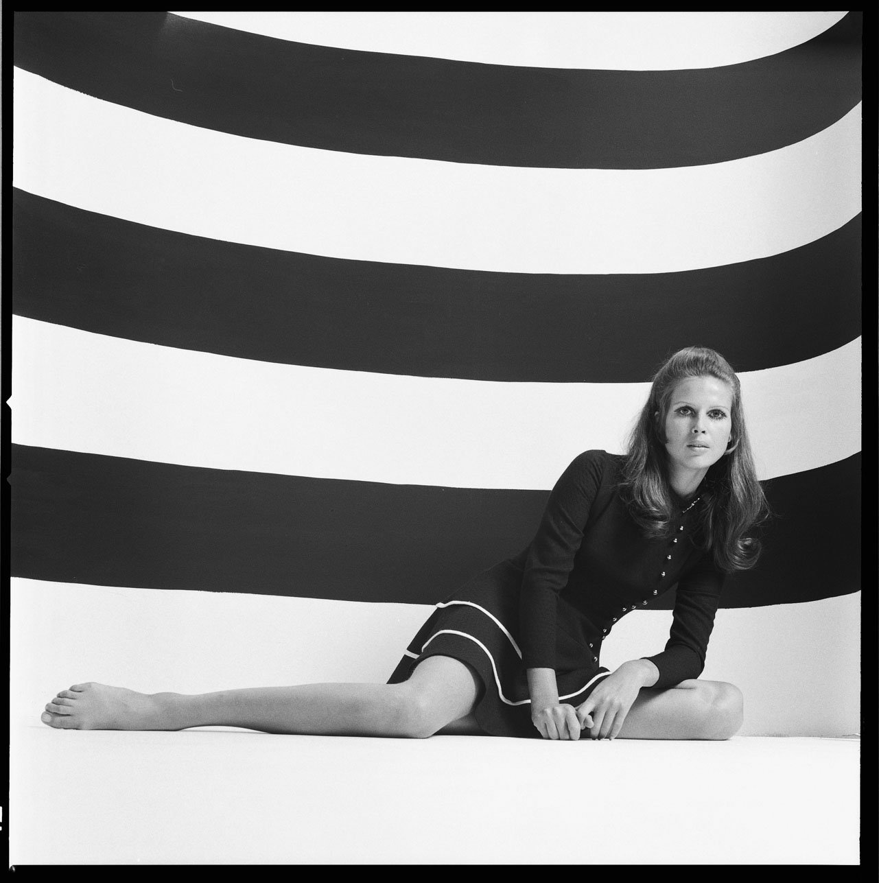 027_4.BLACK IS BEAUTYFUL-EDITORIAL (ALVILETTE 1968_69)_003.tif_NEGATI_PA.jpg