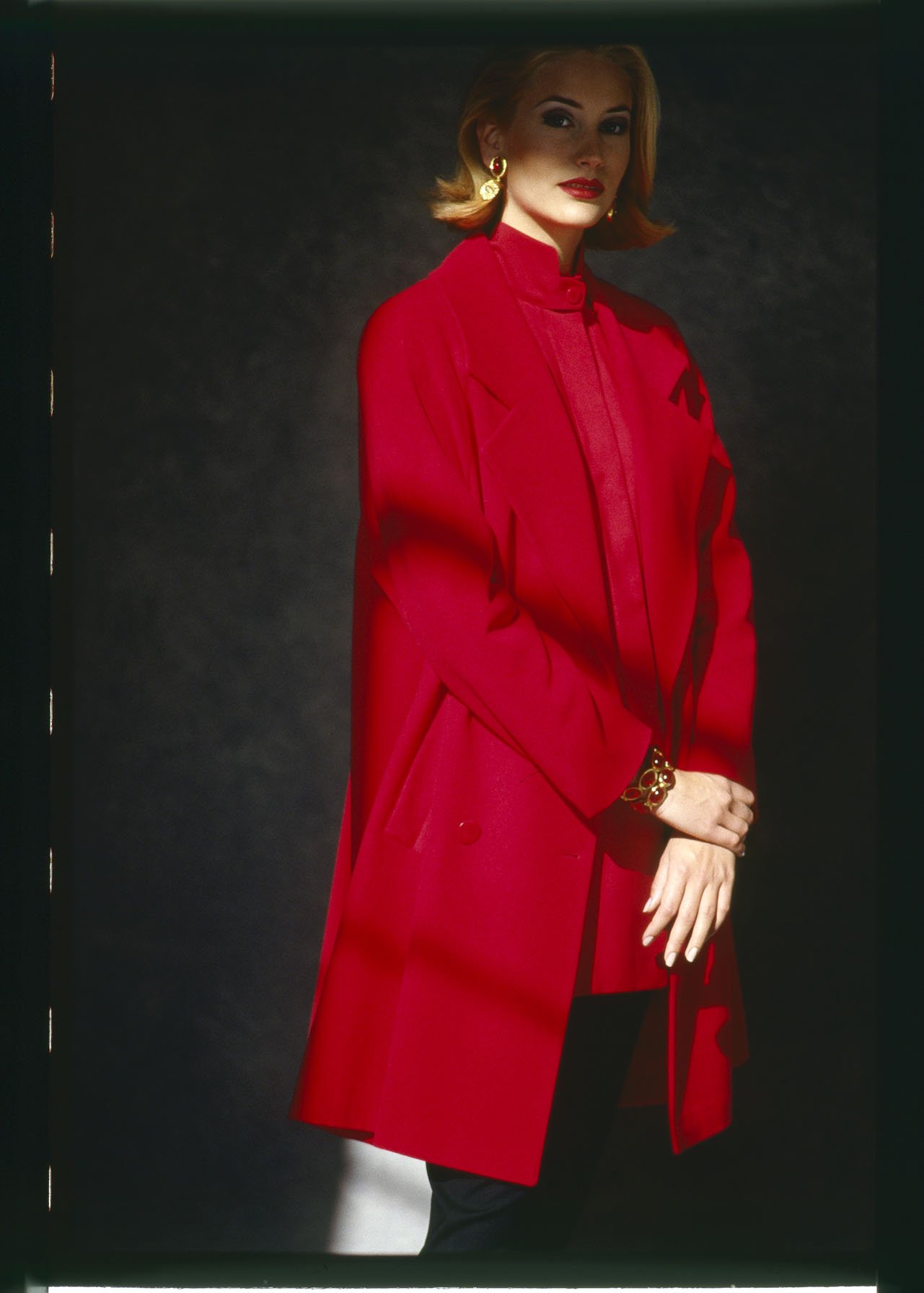 086_20.FASHION CAREN PFLEGER-AD-Kampagne-Editorial_CAREN PFLEGER 1993_(LISA BUTCHER)_008_PA.jpg