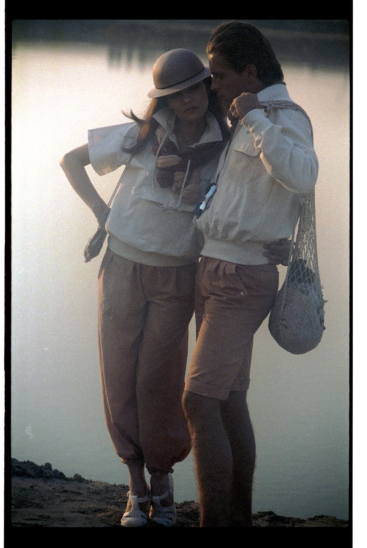 01714_29.LIFESTYLE IN FOTOGRAFIE VIDEO UND INTERNET_BRIAN SCOTT-D-KAMPAGNE_MEHR ALS EINE MASCHE ANZEIGEN 1977_004.tif NEGATIV_PA.jpg