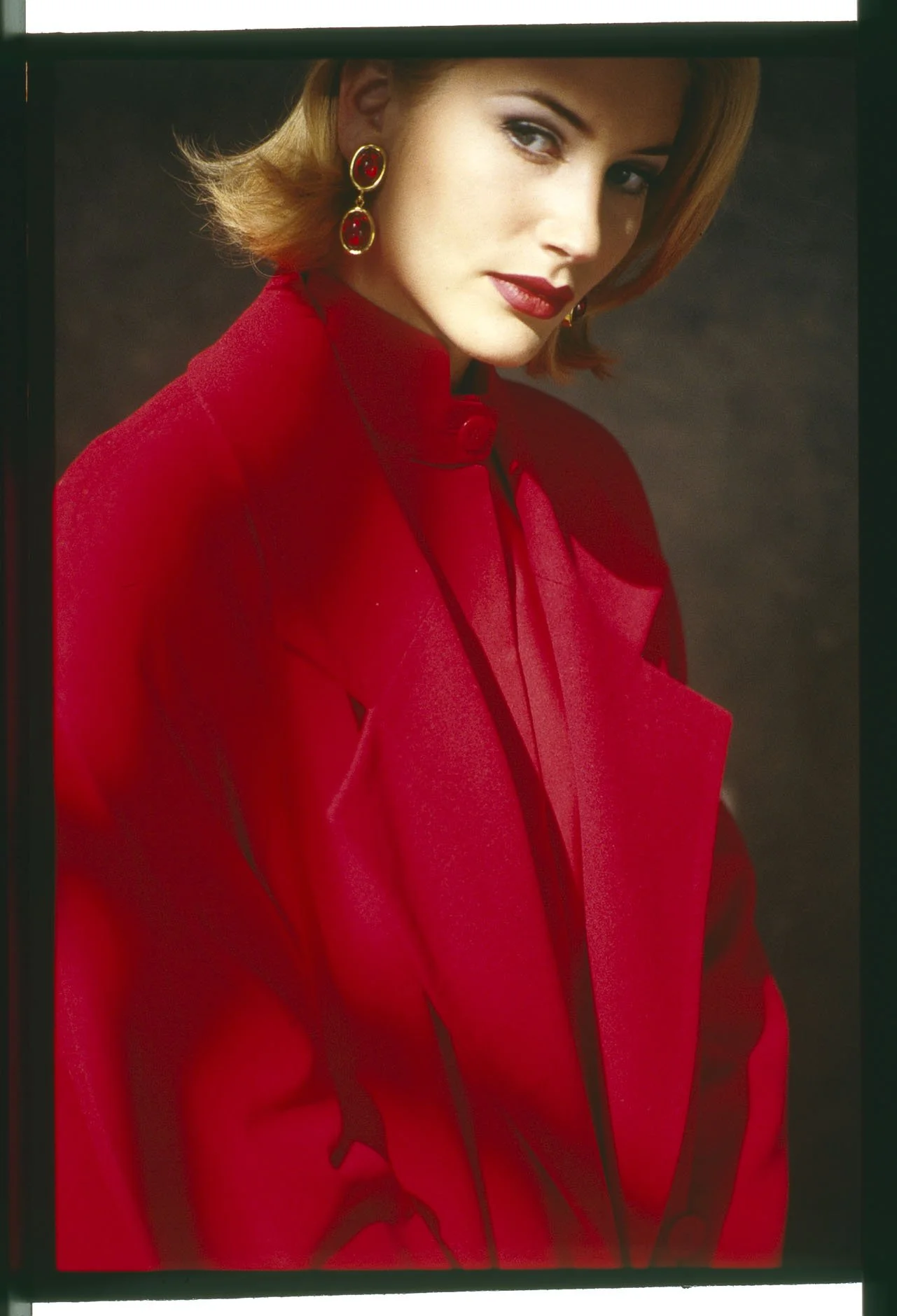 086_20.FASHION CAREN PFLEGER-AD-Kampagne-Editorial_CAREN PFLEGER 1993_(LISA BUTCHER)_001_PA.jpg