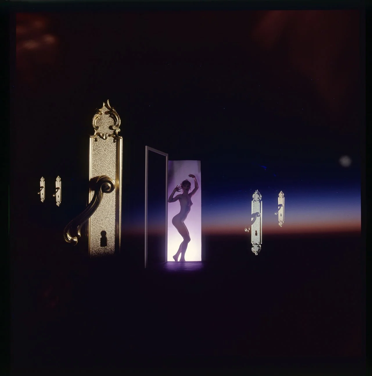 017_6.MAGIC VISION_EDITORIAL_012_PA.jpg