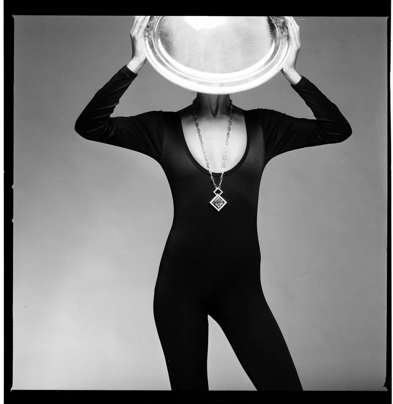 VON_26._0368_26.DIOR JEWELRY_BEAUTY_COSMETICS_(ANKI)_1980_NEGATIV_002_PA.jpg