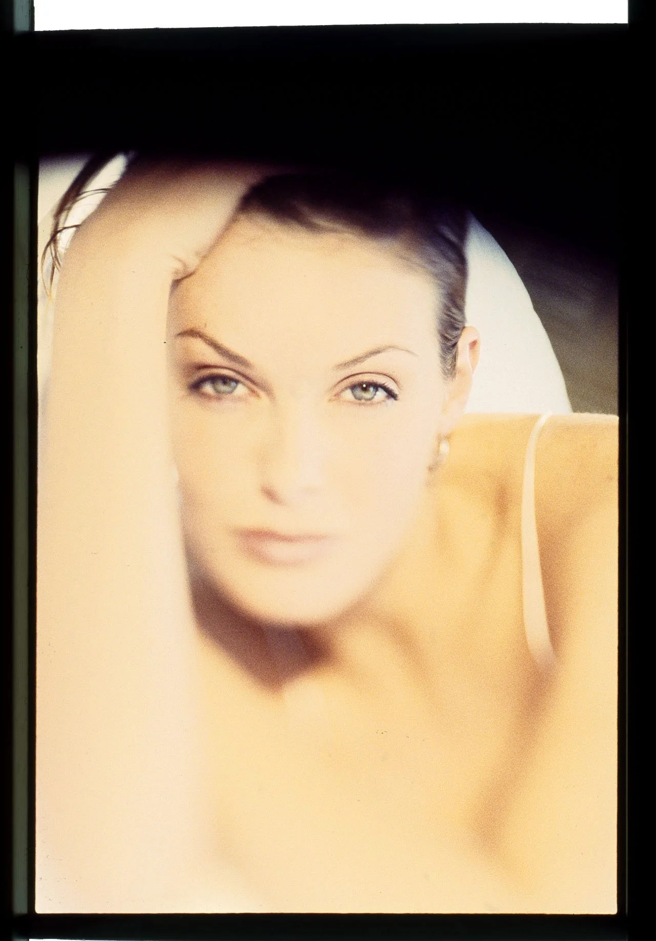 061_23.FACE TO FACE_MADELEINE_I-1995_(TANJA FOURIE)_001_PA.jpg