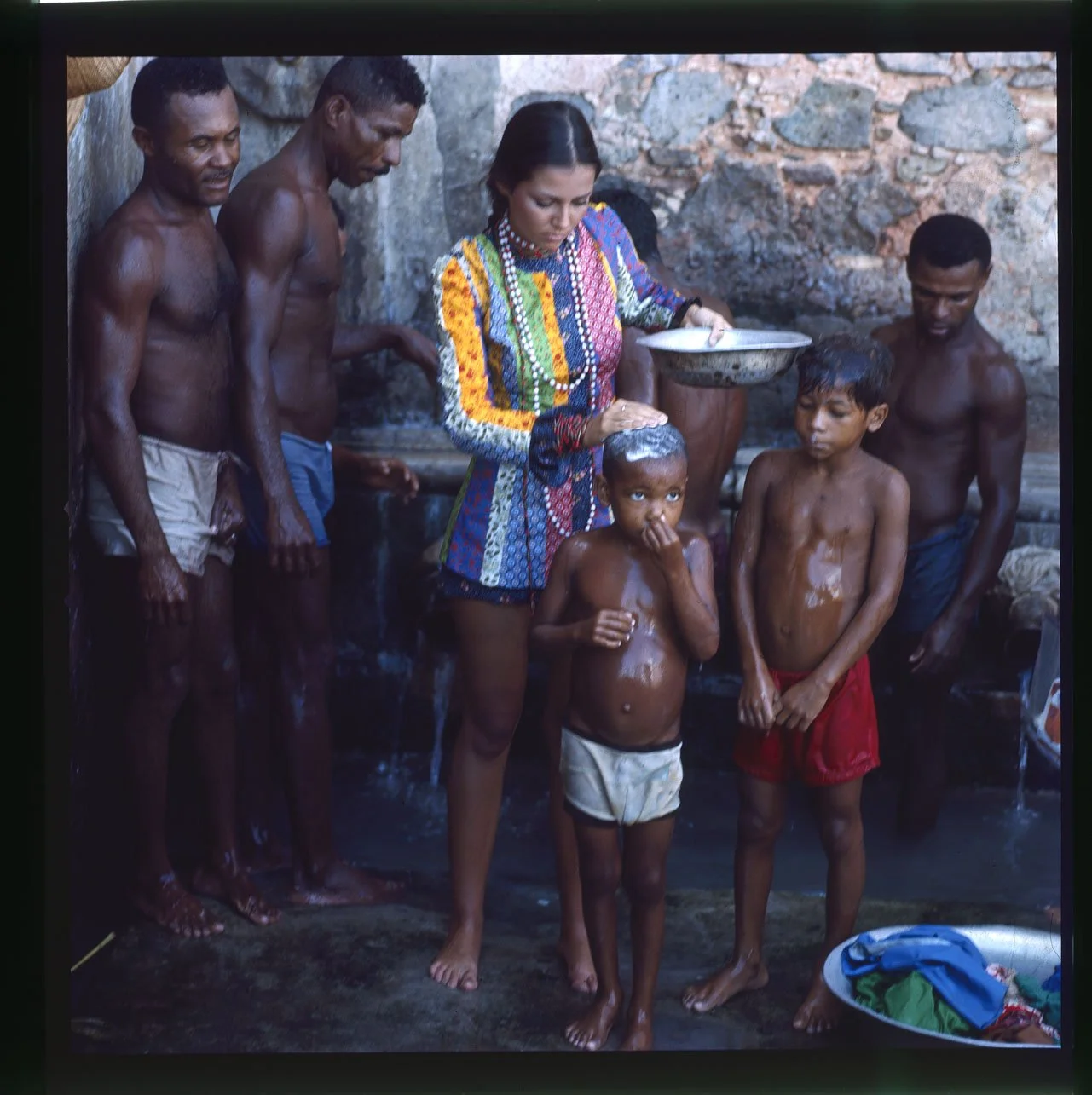 004_30.BRASIL_STREET-CHILDREN_EDITORIAL_004_PA.jpg