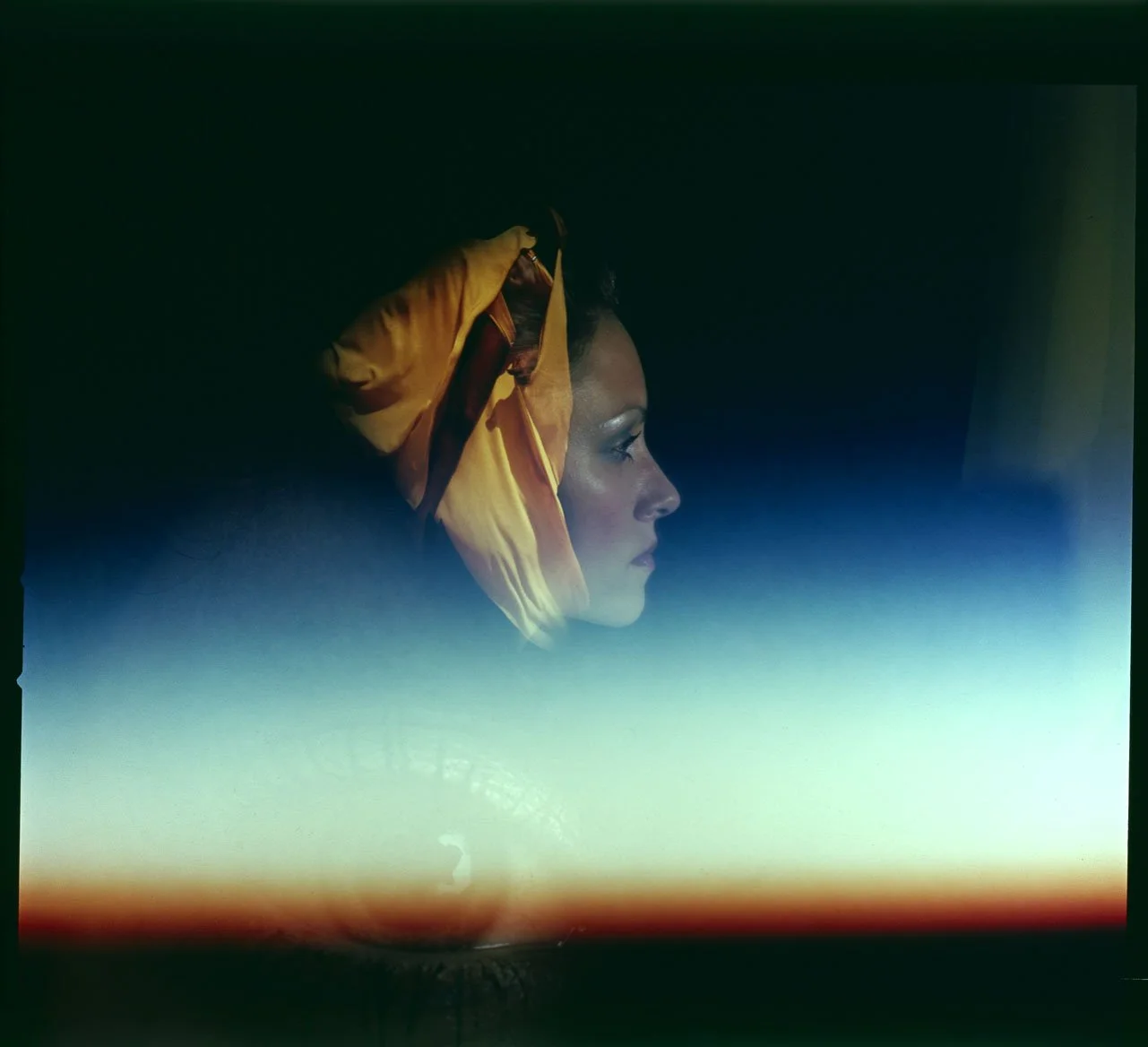 006_6.MAGIC VISION_EDITORIAL 001_PA.jpg