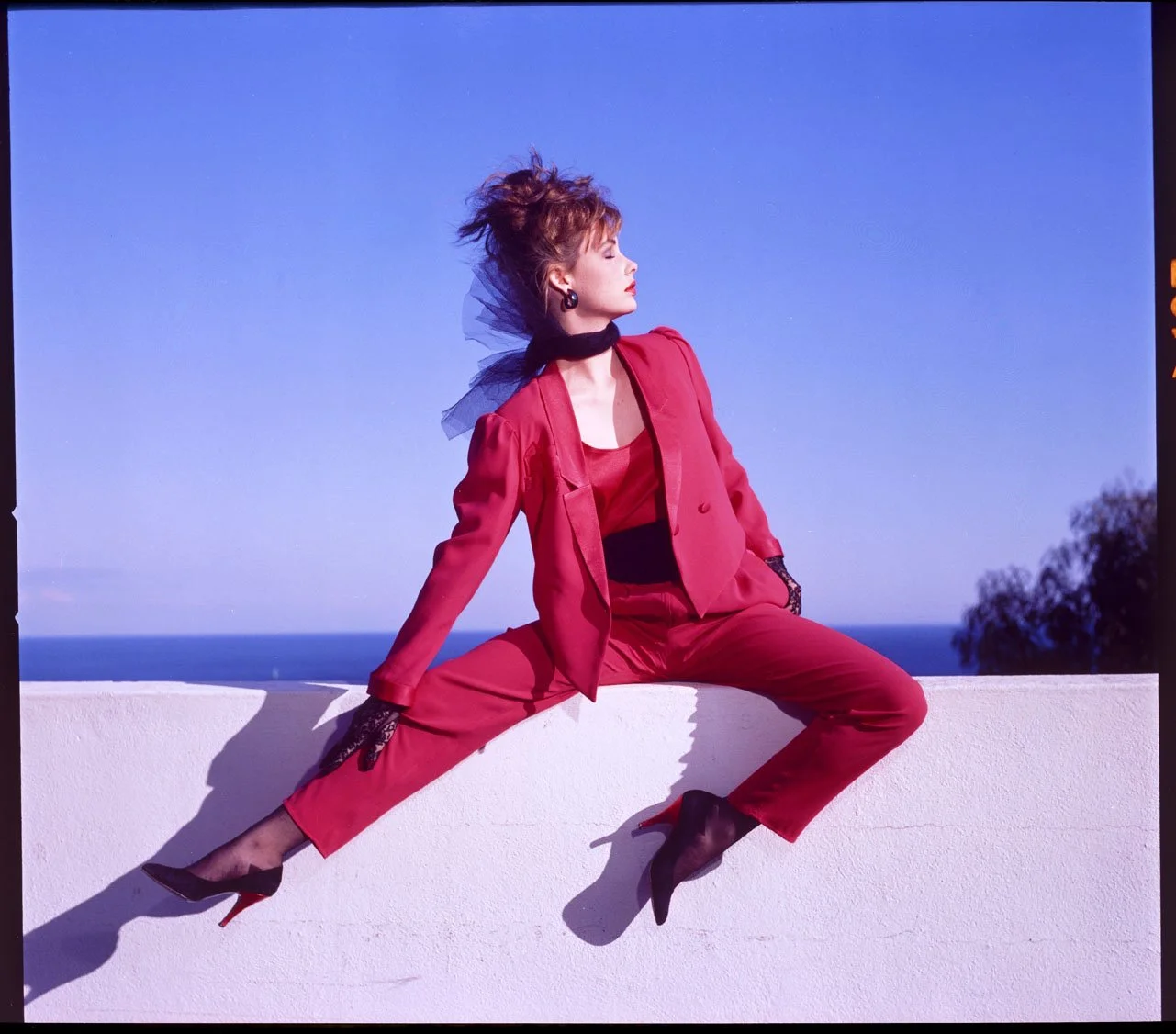 016_16.FASHION-LEVA-EDITORIAL 1984_001A.tif INTERNEGATIV_PA.jpg