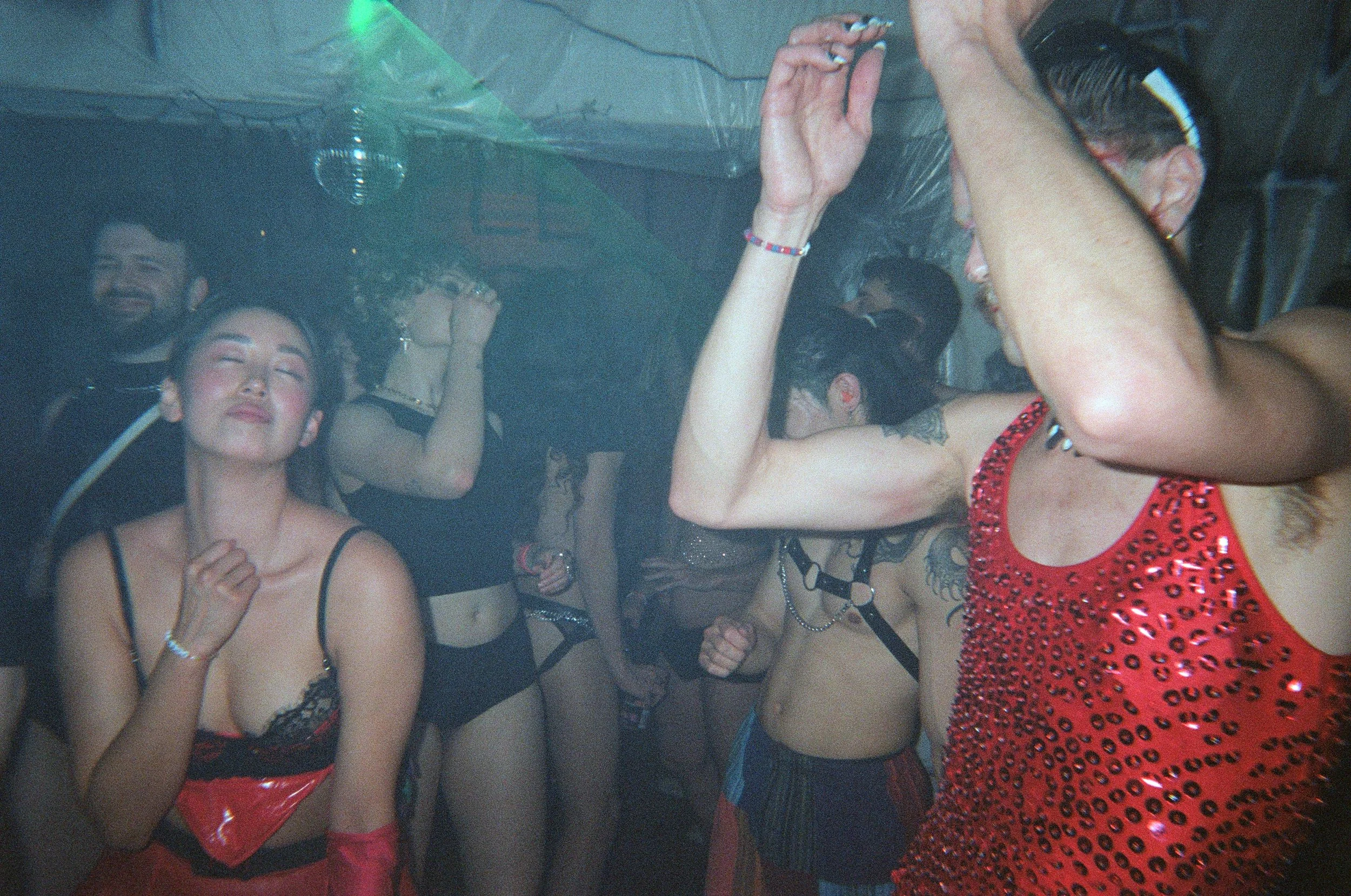 09.08 BLEEDING HEARTS RAVE (SYD/EORA)