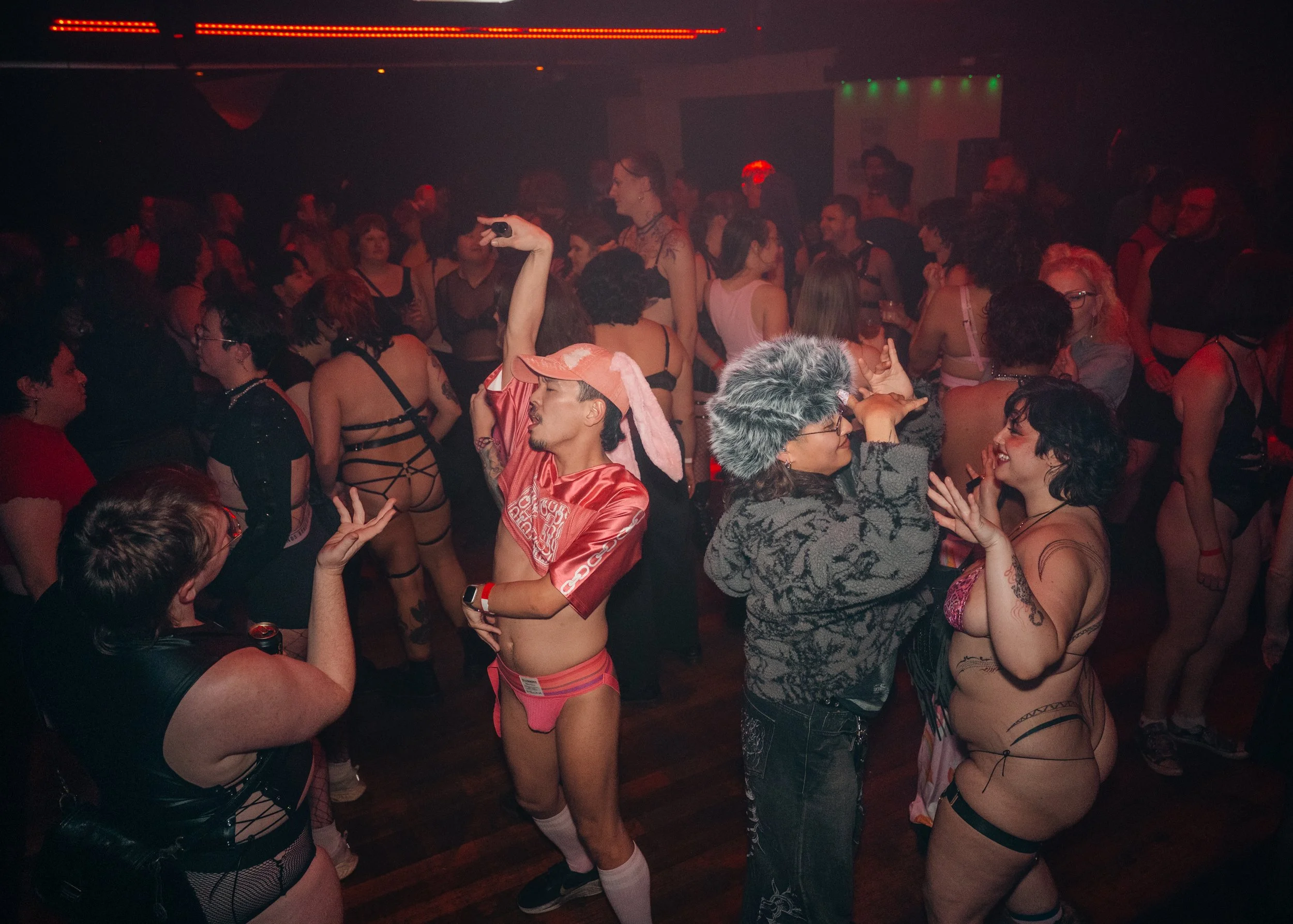 Rave Temple NW-9119.jpg